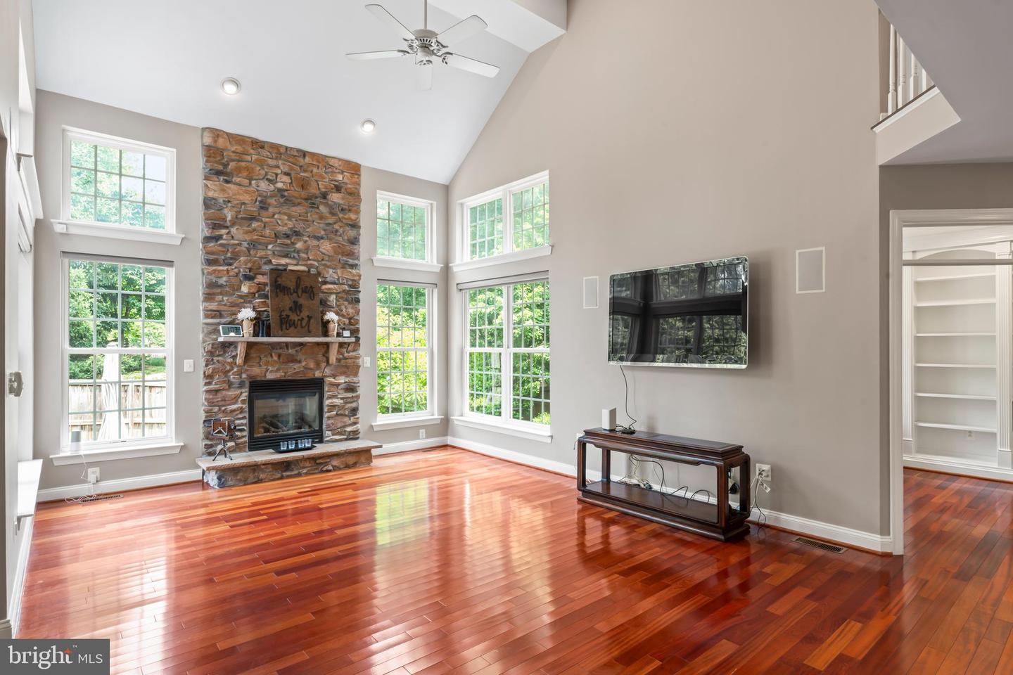 42066 FIDDLEHEAD PL, ALDIE, Virginia 20105, 4 Bedrooms Bedrooms, ,3 BathroomsBathrooms,Residential,For sale,42066 FIDDLEHEAD PL,VALO2099564 MLS # VALO2099564