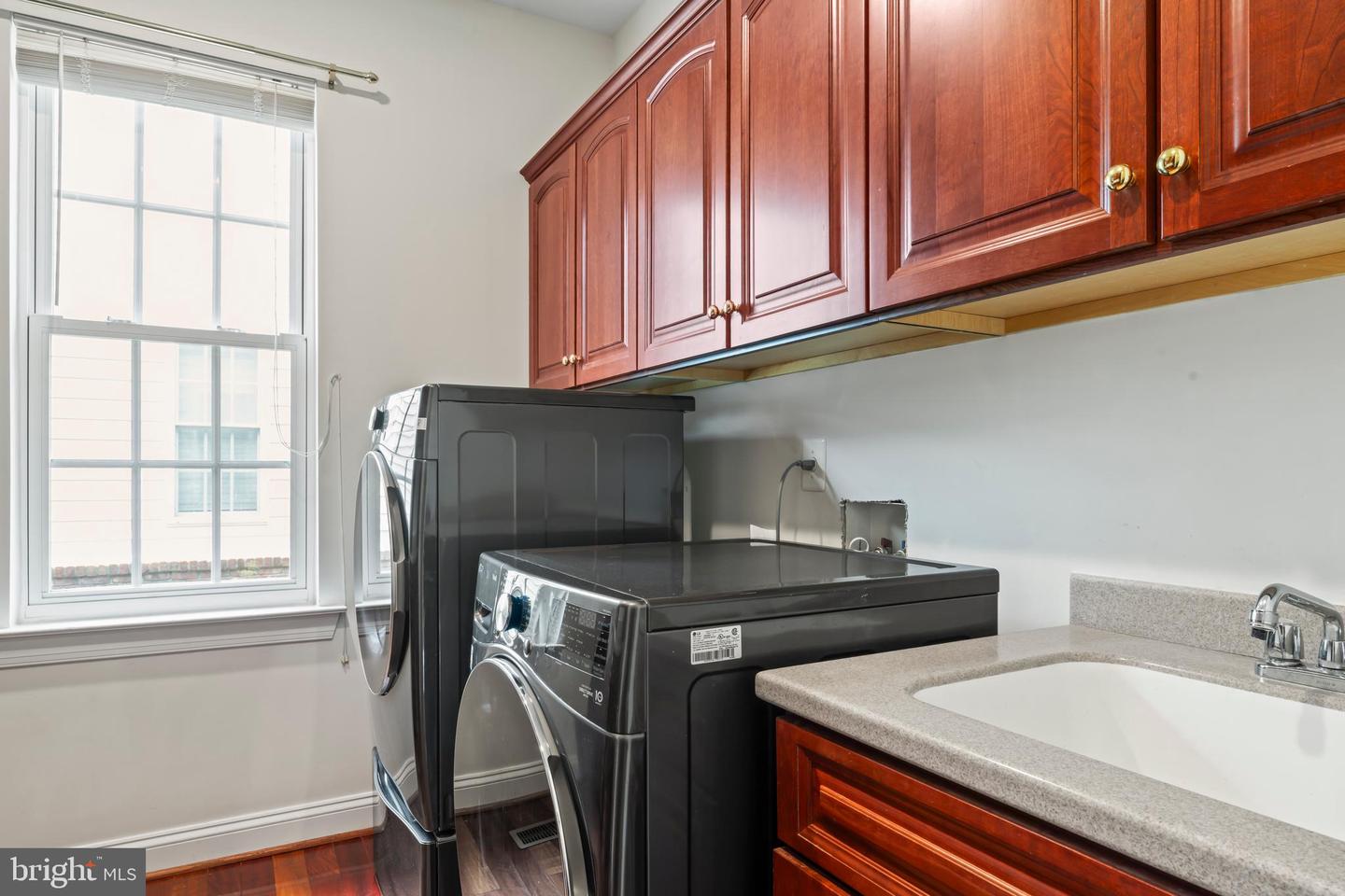 42066 FIDDLEHEAD PL, ALDIE, Virginia 20105, 4 Bedrooms Bedrooms, ,3 BathroomsBathrooms,Residential,For sale,42066 FIDDLEHEAD PL,VALO2099564 MLS # VALO2099564