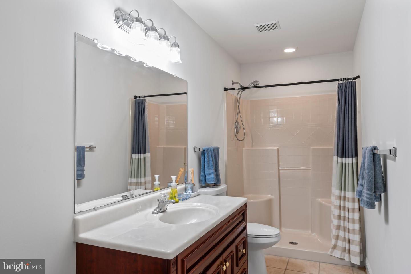42066 FIDDLEHEAD PL, ALDIE, Virginia 20105, 4 Bedrooms Bedrooms, ,3 BathroomsBathrooms,Residential,For sale,42066 FIDDLEHEAD PL,VALO2099564 MLS # VALO2099564