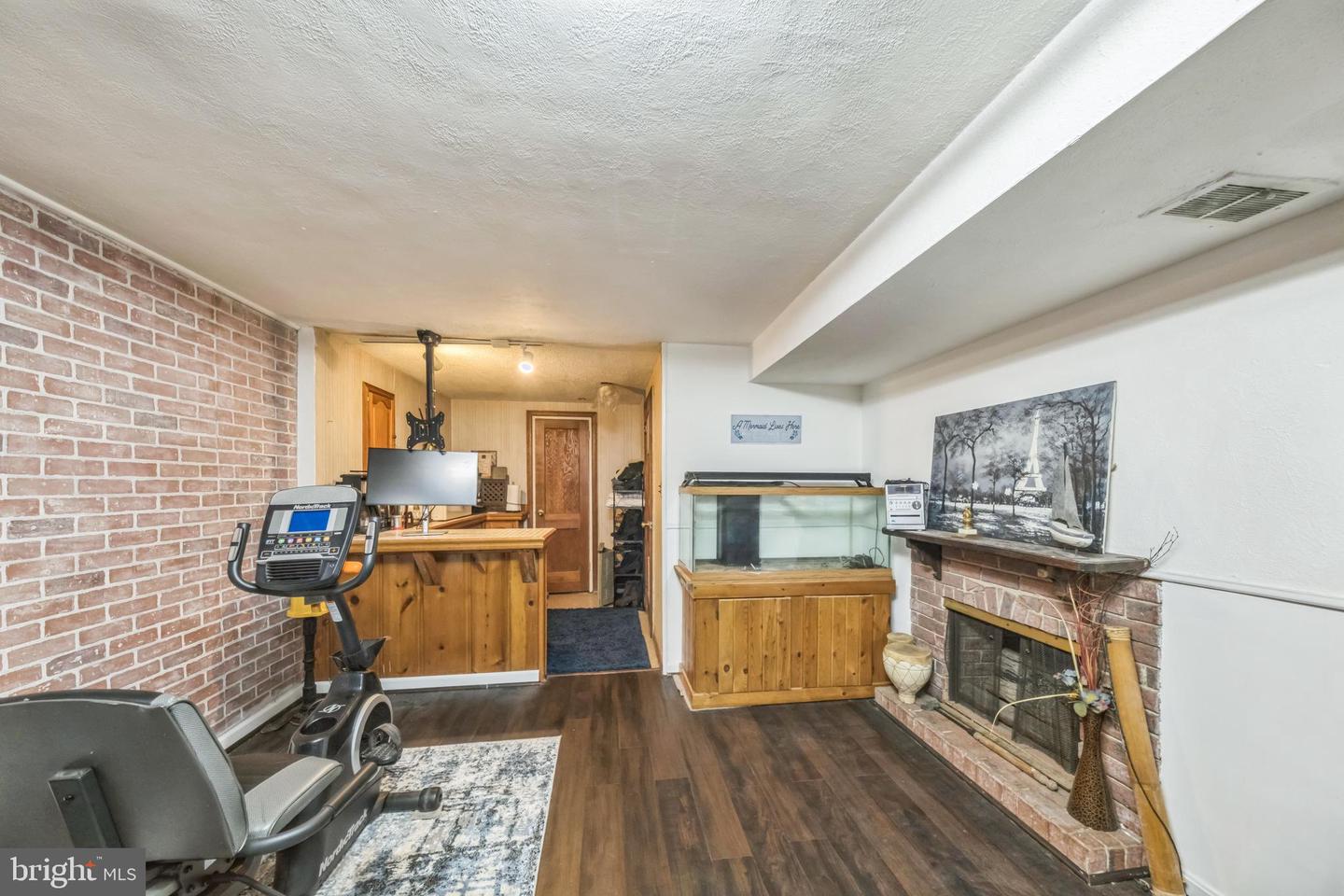 712 CHESAPEAKE ST SE, WASHINGTON, District Of Columbia 20032, 3 Bedrooms Bedrooms, 7 Rooms Rooms,2 BathroomsBathrooms,Residential,For sale,712 CHESAPEAKE ST SE,DCDC2206010 MLS # DCDC2206010