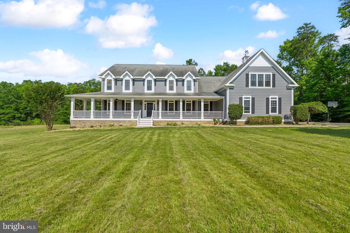 8900 OLDE MEADOW WAY, SPOTSYLVANIA, Virginia 22551, 6 Bedrooms Bedrooms, ,6 BathroomsBathrooms,Residential,For sale,8900 OLDE MEADOW WAY,VASP2033996 MLS # VASP2033996