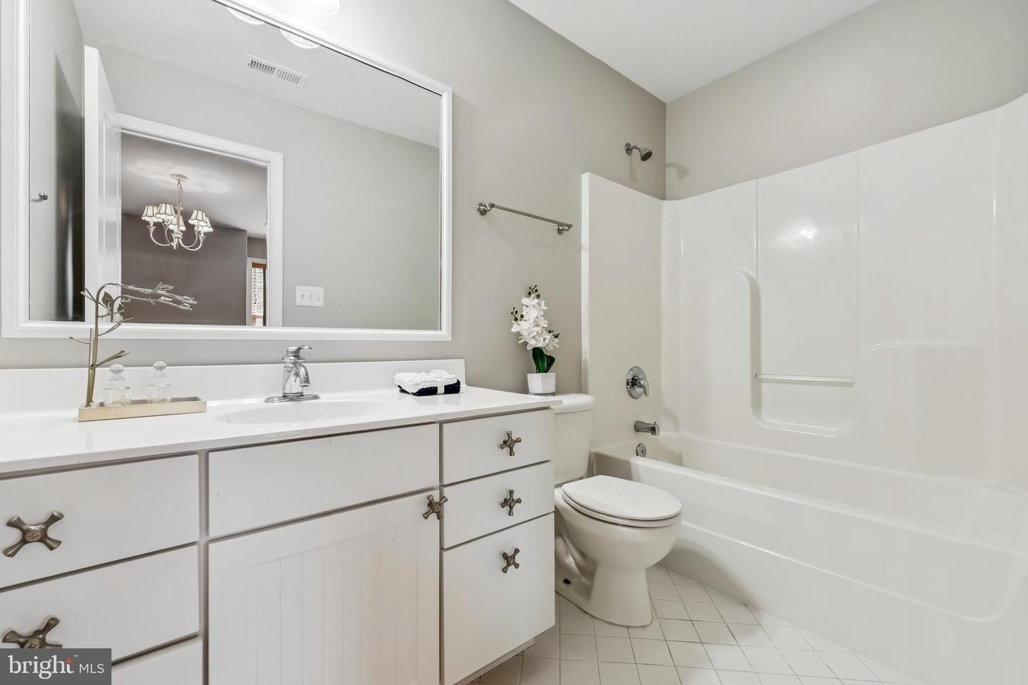 8900 OLDE MEADOW WAY, SPOTSYLVANIA, Virginia 22551, 6 Bedrooms Bedrooms, ,6 BathroomsBathrooms,Residential,For sale,8900 OLDE MEADOW WAY,VASP2033996 MLS # VASP2033996