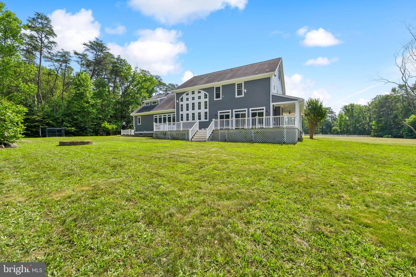 8900 OLDE MEADOW WAY, SPOTSYLVANIA, Virginia 22551, 6 Bedrooms Bedrooms, ,6 BathroomsBathrooms,Residential,For sale,8900 OLDE MEADOW WAY,VASP2033996 MLS # VASP2033996