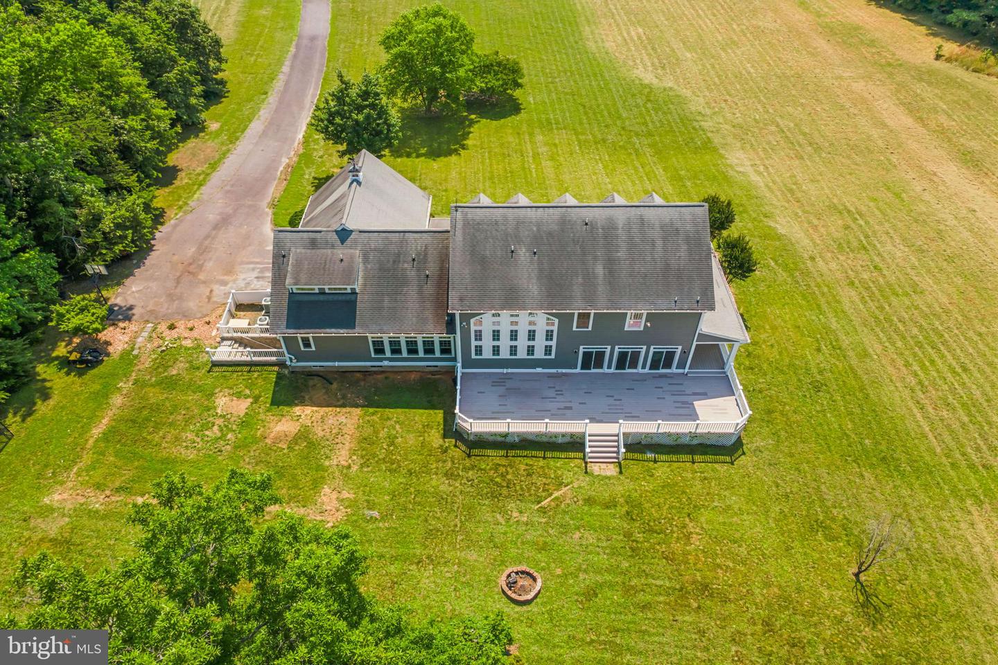 8900 OLDE MEADOW WAY, SPOTSYLVANIA, Virginia 22551, 6 Bedrooms Bedrooms, ,6 BathroomsBathrooms,Residential,For sale,8900 OLDE MEADOW WAY,VASP2033996 MLS # VASP2033996