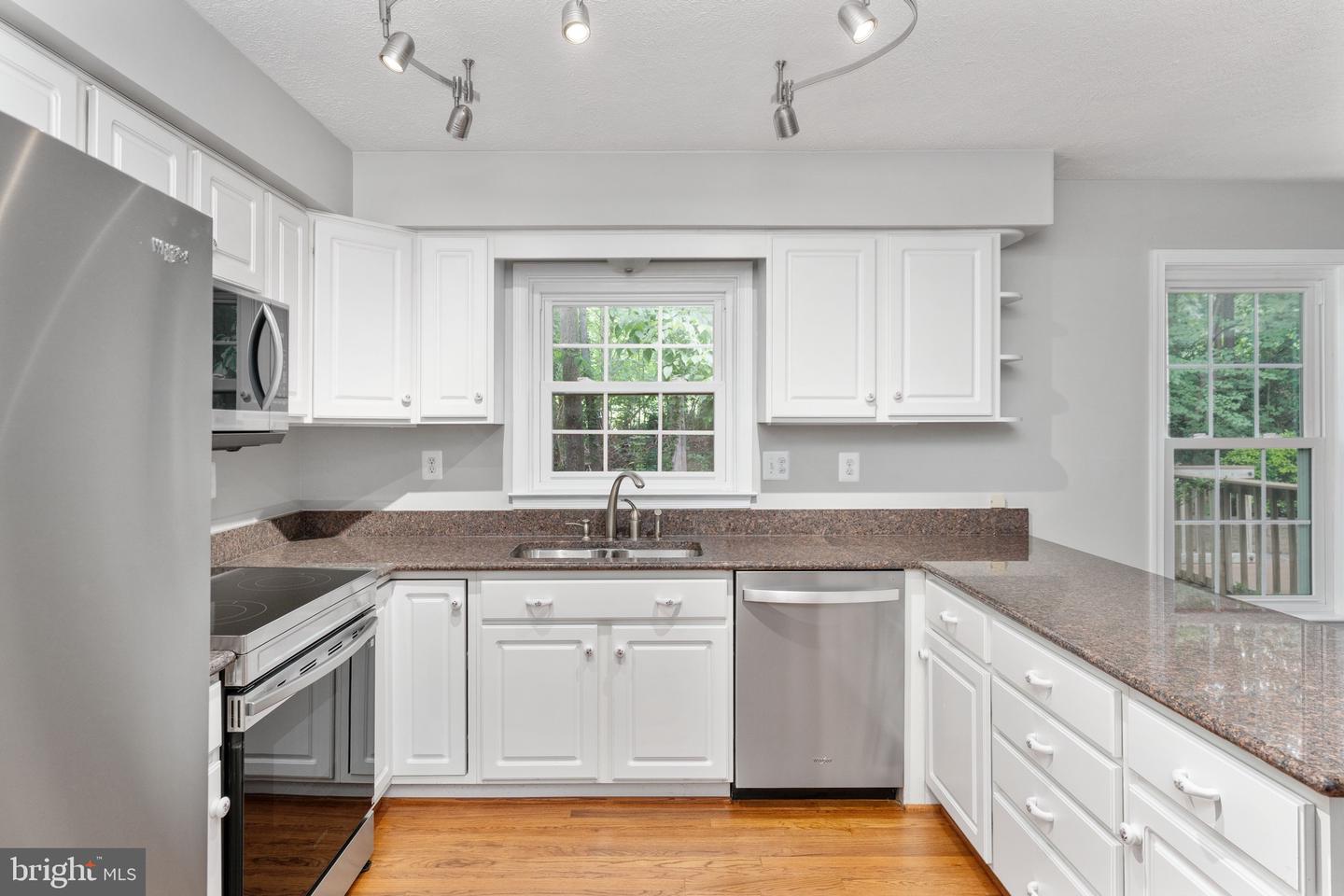 15685 THISTLE CT, DUMFRIES, Virginia 22025, 4 Bedrooms Bedrooms, ,3 BathroomsBathrooms,Residential,For sale,15685 THISTLE CT,VAPW2093288 MLS # VAPW2093288
