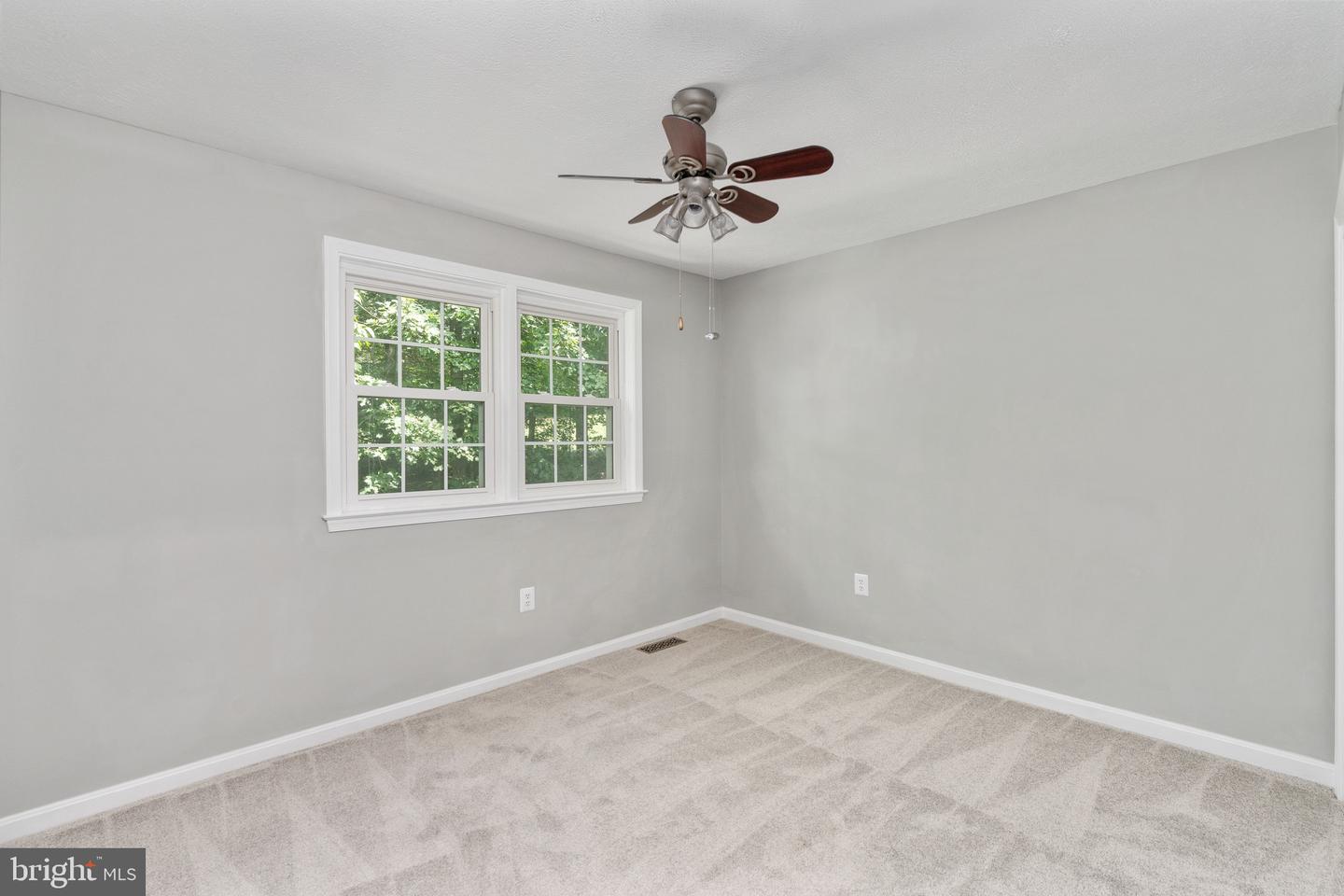15685 THISTLE CT, DUMFRIES, Virginia 22025, 4 Bedrooms Bedrooms, ,3 BathroomsBathrooms,Residential,For sale,15685 THISTLE CT,VAPW2093288 MLS # VAPW2093288
