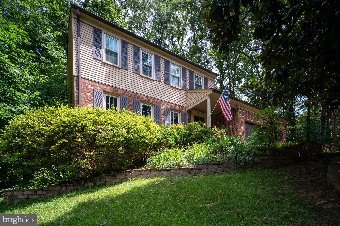 15685 THISTLE CT, DUMFRIES, Virginia 22025, 4 Bedrooms Bedrooms, ,3 BathroomsBathrooms,Residential,For sale,15685 THISTLE CT,VAPW2093288 MLS # VAPW2093288
