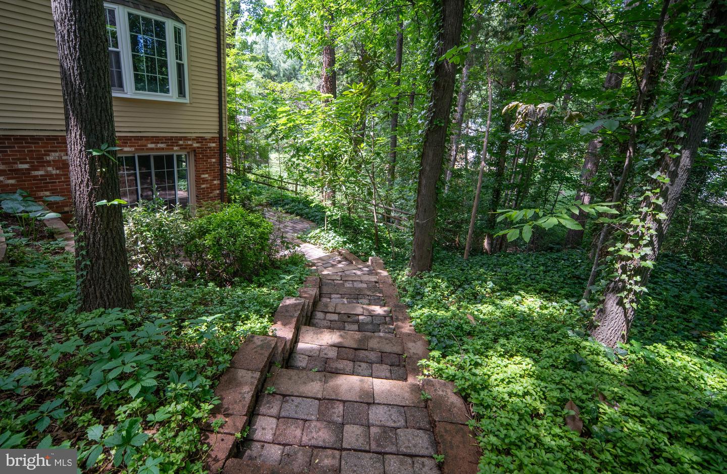 15685 THISTLE CT, DUMFRIES, Virginia 22025, 4 Bedrooms Bedrooms, ,3 BathroomsBathrooms,Residential,For sale,15685 THISTLE CT,VAPW2093288 MLS # VAPW2093288