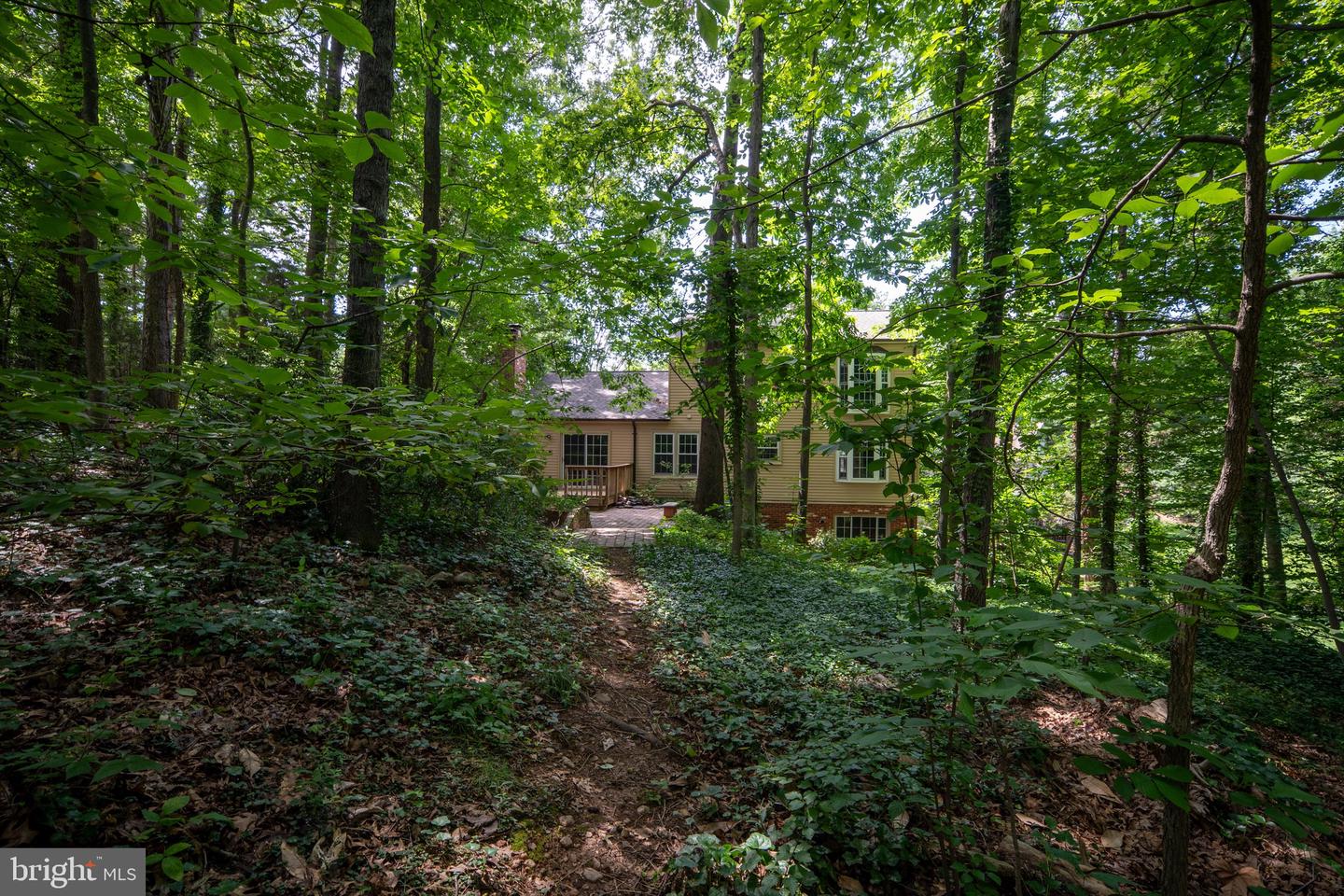 15685 THISTLE CT, DUMFRIES, Virginia 22025, 4 Bedrooms Bedrooms, ,3 BathroomsBathrooms,Residential,For sale,15685 THISTLE CT,VAPW2093288 MLS # VAPW2093288