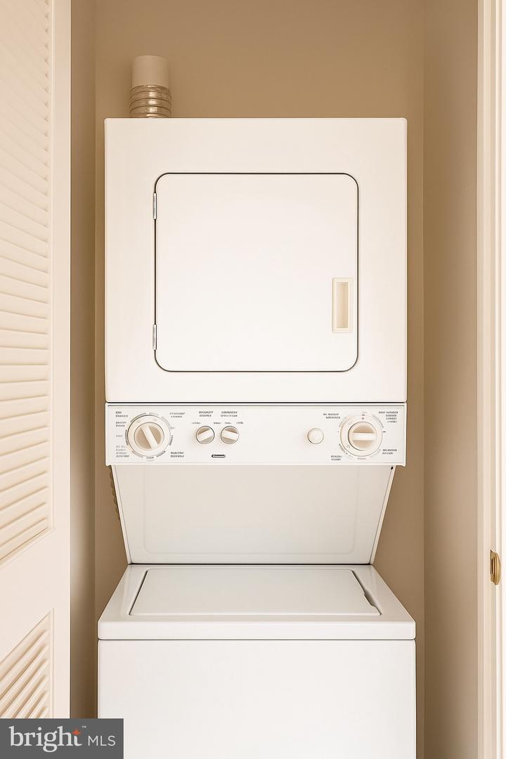 5000 CALL PL SE #403, WASHINGTON, District Of Columbia 20019, 1 Bedroom Bedrooms, ,1 BathroomBathrooms,Residential,For sale,5000 CALL PL SE #403,DCDC2199656 MLS # DCDC2199656