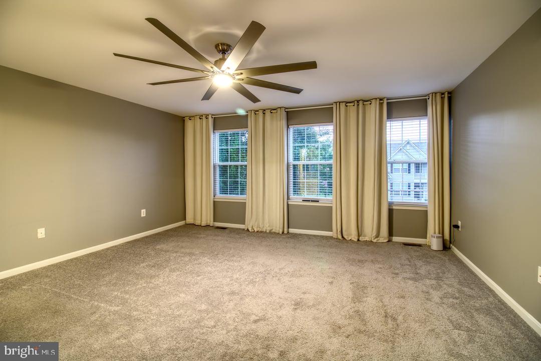 16116 MOUNTAIN EAGLE CT, WOODBRIDGE, Virginia 22191, 5 Bedrooms Bedrooms, ,3 BathroomsBathrooms,Residential,For sale,16116 MOUNTAIN EAGLE CT,VAPW2094710 MLS # VAPW2094710