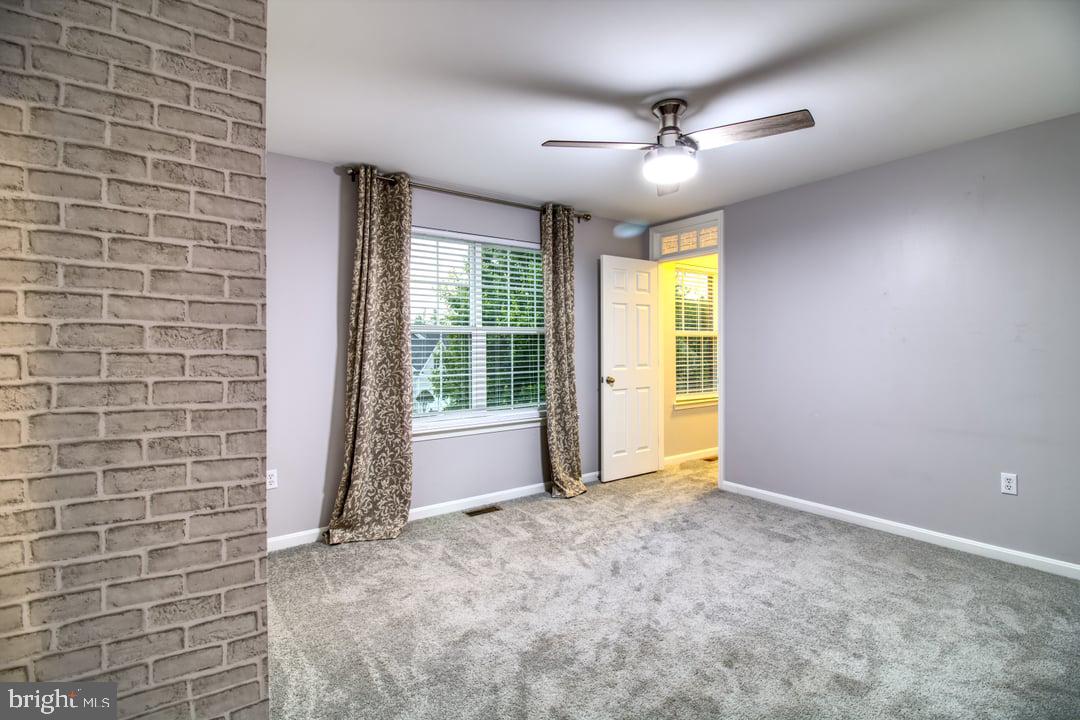 16116 MOUNTAIN EAGLE CT, WOODBRIDGE, Virginia 22191, 5 Bedrooms Bedrooms, ,3 BathroomsBathrooms,Residential,For sale,16116 MOUNTAIN EAGLE CT,VAPW2094710 MLS # VAPW2094710