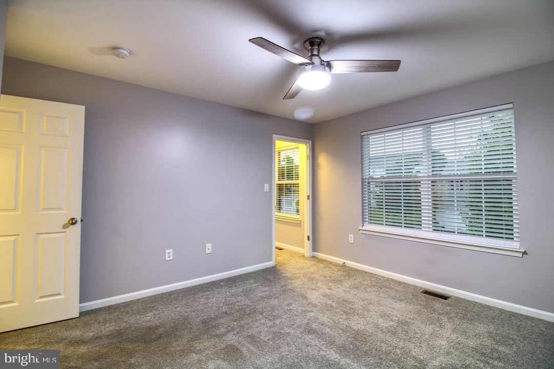 16116 MOUNTAIN EAGLE CT, WOODBRIDGE, Virginia 22191, 5 Bedrooms Bedrooms, ,3 BathroomsBathrooms,Residential,For sale,16116 MOUNTAIN EAGLE CT,VAPW2094710 MLS # VAPW2094710