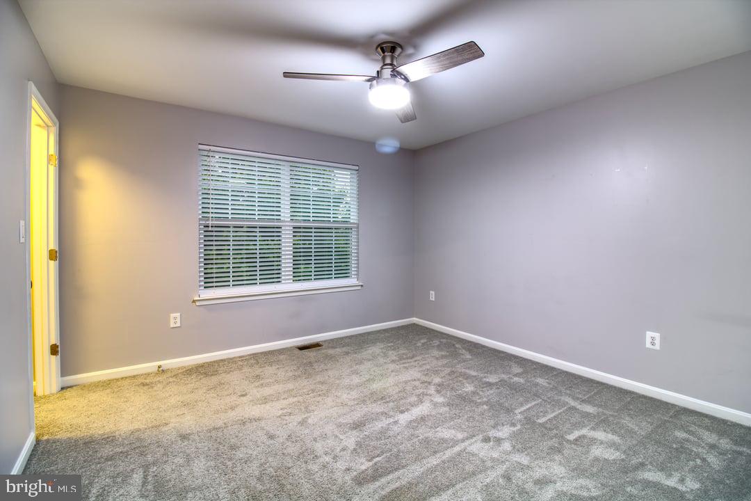 16116 MOUNTAIN EAGLE CT, WOODBRIDGE, Virginia 22191, 5 Bedrooms Bedrooms, ,3 BathroomsBathrooms,Residential,For sale,16116 MOUNTAIN EAGLE CT,VAPW2094710 MLS # VAPW2094710