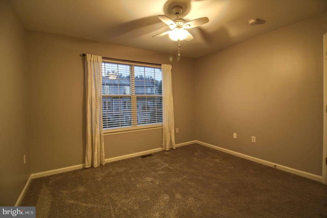 16116 MOUNTAIN EAGLE CT, WOODBRIDGE, Virginia 22191, 5 Bedrooms Bedrooms, ,3 BathroomsBathrooms,Residential,For sale,16116 MOUNTAIN EAGLE CT,VAPW2094710 MLS # VAPW2094710
