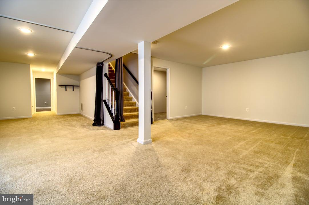 16116 MOUNTAIN EAGLE CT, WOODBRIDGE, Virginia 22191, 5 Bedrooms Bedrooms, ,3 BathroomsBathrooms,Residential,For sale,16116 MOUNTAIN EAGLE CT,VAPW2094710 MLS # VAPW2094710