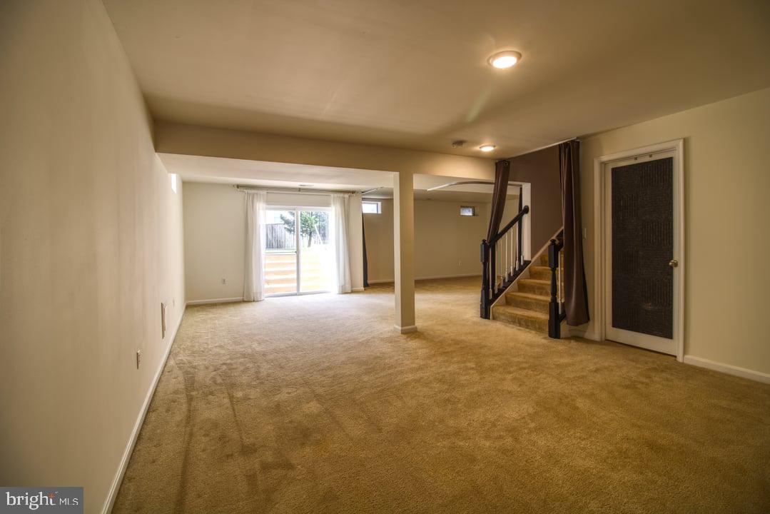 16116 MOUNTAIN EAGLE CT, WOODBRIDGE, Virginia 22191, 5 Bedrooms Bedrooms, ,3 BathroomsBathrooms,Residential,For sale,16116 MOUNTAIN EAGLE CT,VAPW2094710 MLS # VAPW2094710