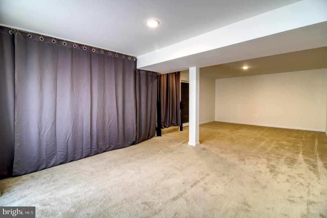 16116 MOUNTAIN EAGLE CT, WOODBRIDGE, Virginia 22191, 5 Bedrooms Bedrooms, ,3 BathroomsBathrooms,Residential,For sale,16116 MOUNTAIN EAGLE CT,VAPW2094710 MLS # VAPW2094710