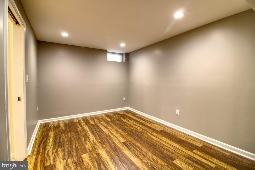 16116 MOUNTAIN EAGLE CT, WOODBRIDGE, Virginia 22191, 5 Bedrooms Bedrooms, ,3 BathroomsBathrooms,Residential,For sale,16116 MOUNTAIN EAGLE CT,VAPW2094710 MLS # VAPW2094710