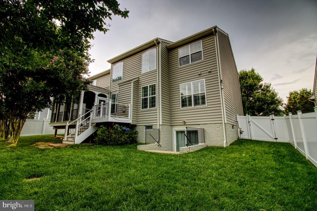16116 MOUNTAIN EAGLE CT, WOODBRIDGE, Virginia 22191, 5 Bedrooms Bedrooms, ,3 BathroomsBathrooms,Residential,For sale,16116 MOUNTAIN EAGLE CT,VAPW2094710 MLS # VAPW2094710