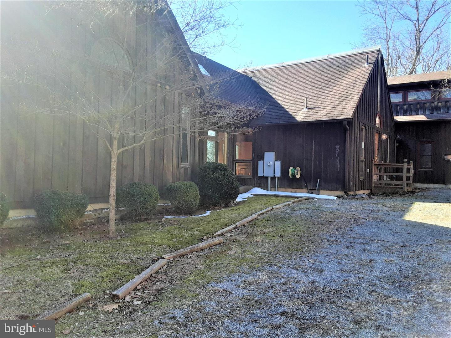 3113 CALMES NECK LN, BOYCE, Virginia 22620, 4 Bedrooms Bedrooms, ,3 BathroomsBathrooms,Residential,For sale,3113 CALMES NECK LN,VACL2003752 MLS # VACL2003752