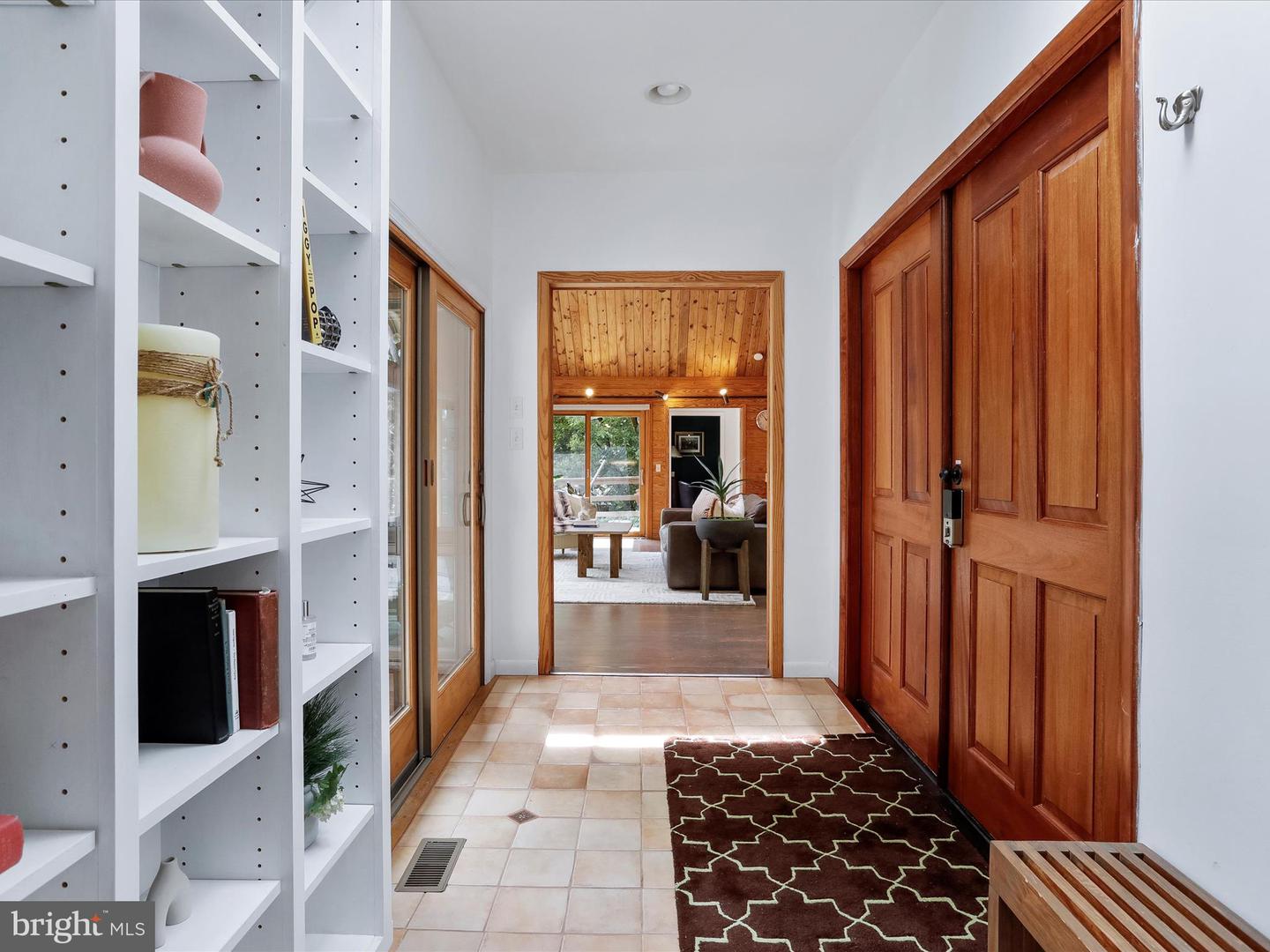 3113 CALMES NECK LN, BOYCE, Virginia 22620, 4 Bedrooms Bedrooms, ,3 BathroomsBathrooms,Residential,For sale,3113 CALMES NECK LN,VACL2003752 MLS # VACL2003752