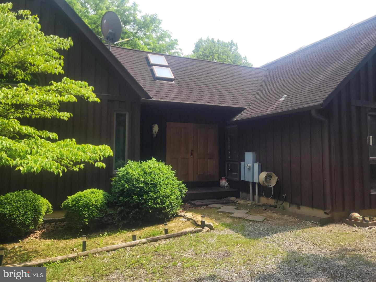 3113 CALMES NECK LN, BOYCE, Virginia 22620, 4 Bedrooms Bedrooms, ,3 BathroomsBathrooms,Residential,For sale,3113 CALMES NECK LN,VACL2003752 MLS # VACL2003752