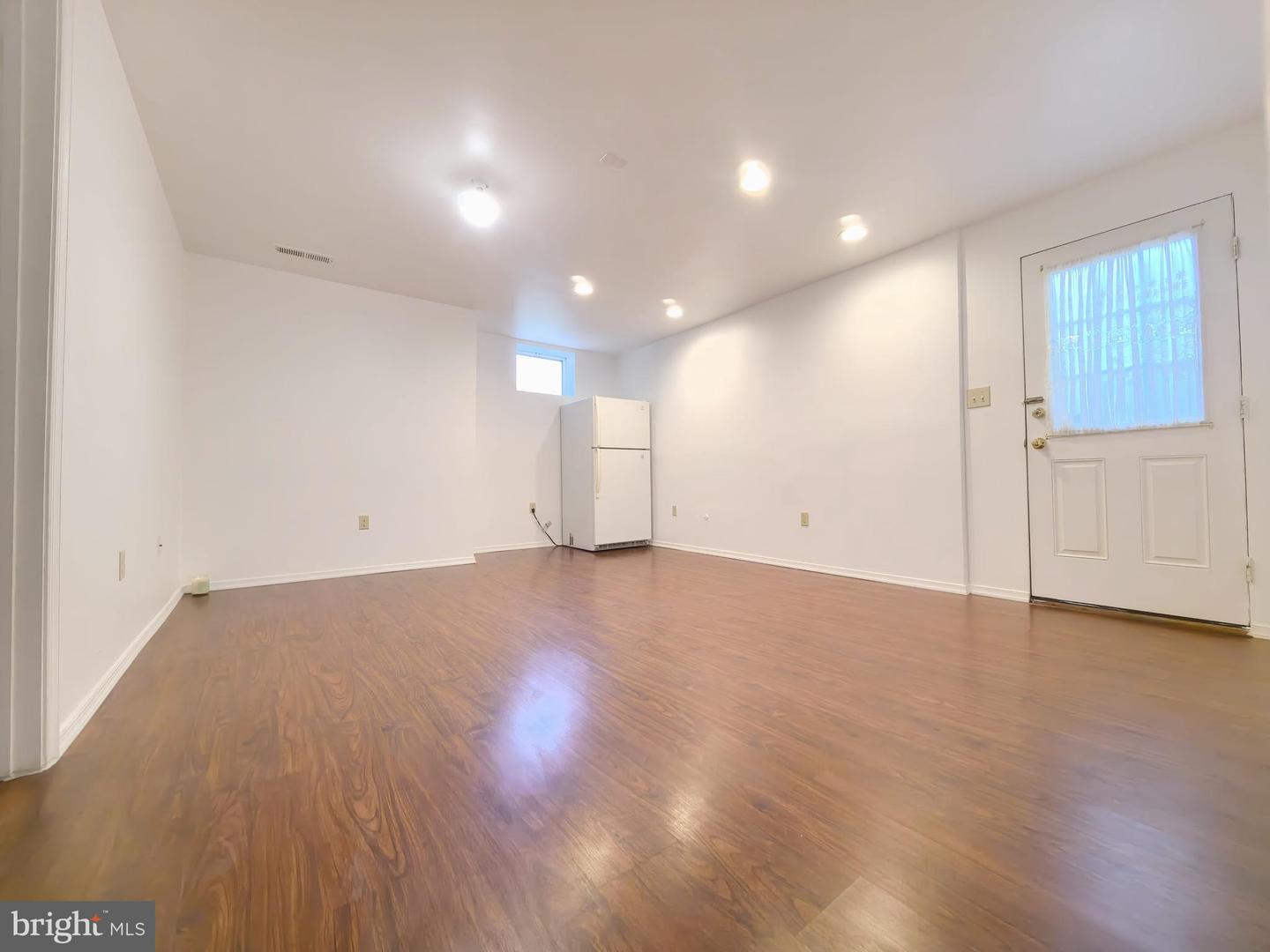 35547 SARASOTA ST, ROUND HILL, Virginia 20141, 4 Bedrooms Bedrooms, 4 Rooms Rooms,3 BathroomsBathrooms,Residential,For sale,35547 SARASOTA ST,VALO2098506 MLS # VALO2098506