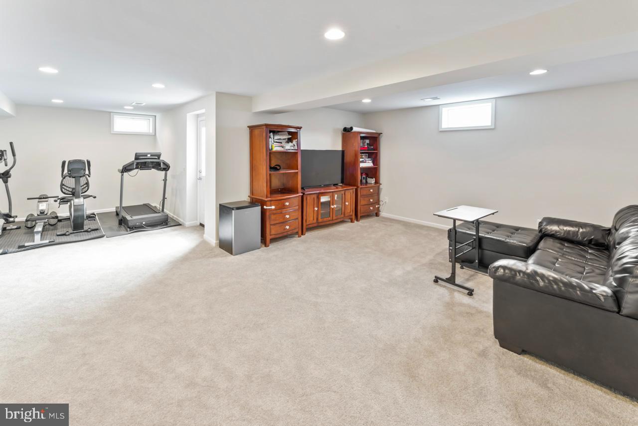 11776 FULLERS LN, KING GEORGE, Virginia 22485, 4 Bedrooms Bedrooms, ,3 BathroomsBathrooms,Residential,For sale,11776 FULLERS LN,VAKG2006574 MLS # VAKG2006574