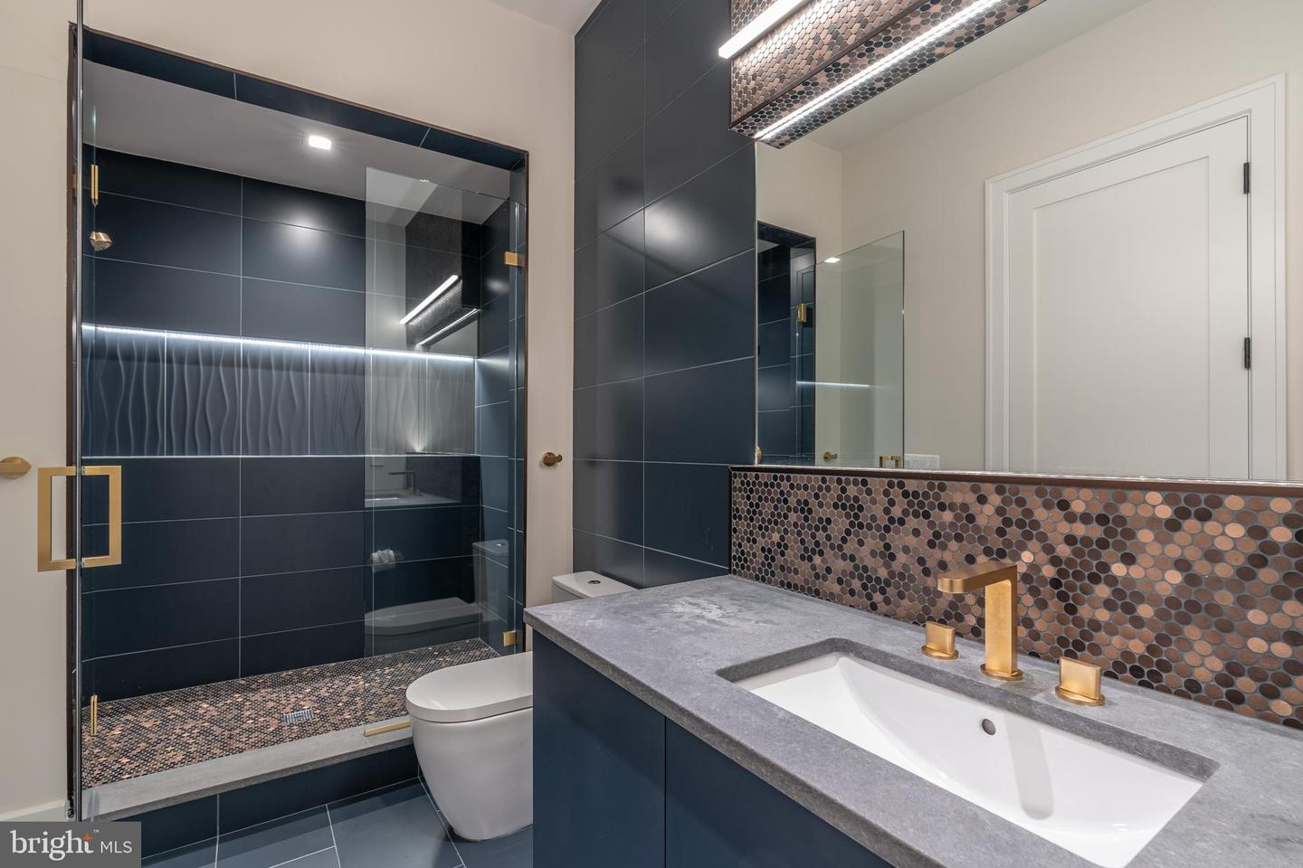 1020 LANGLEY HILL DR, MCLEAN, Virginia 22101, 7 Bedrooms Bedrooms, ,7 BathroomsBathrooms,Residential,For sale,1020 LANGLEY HILL DR,VAFX2247282 MLS # VAFX2247282