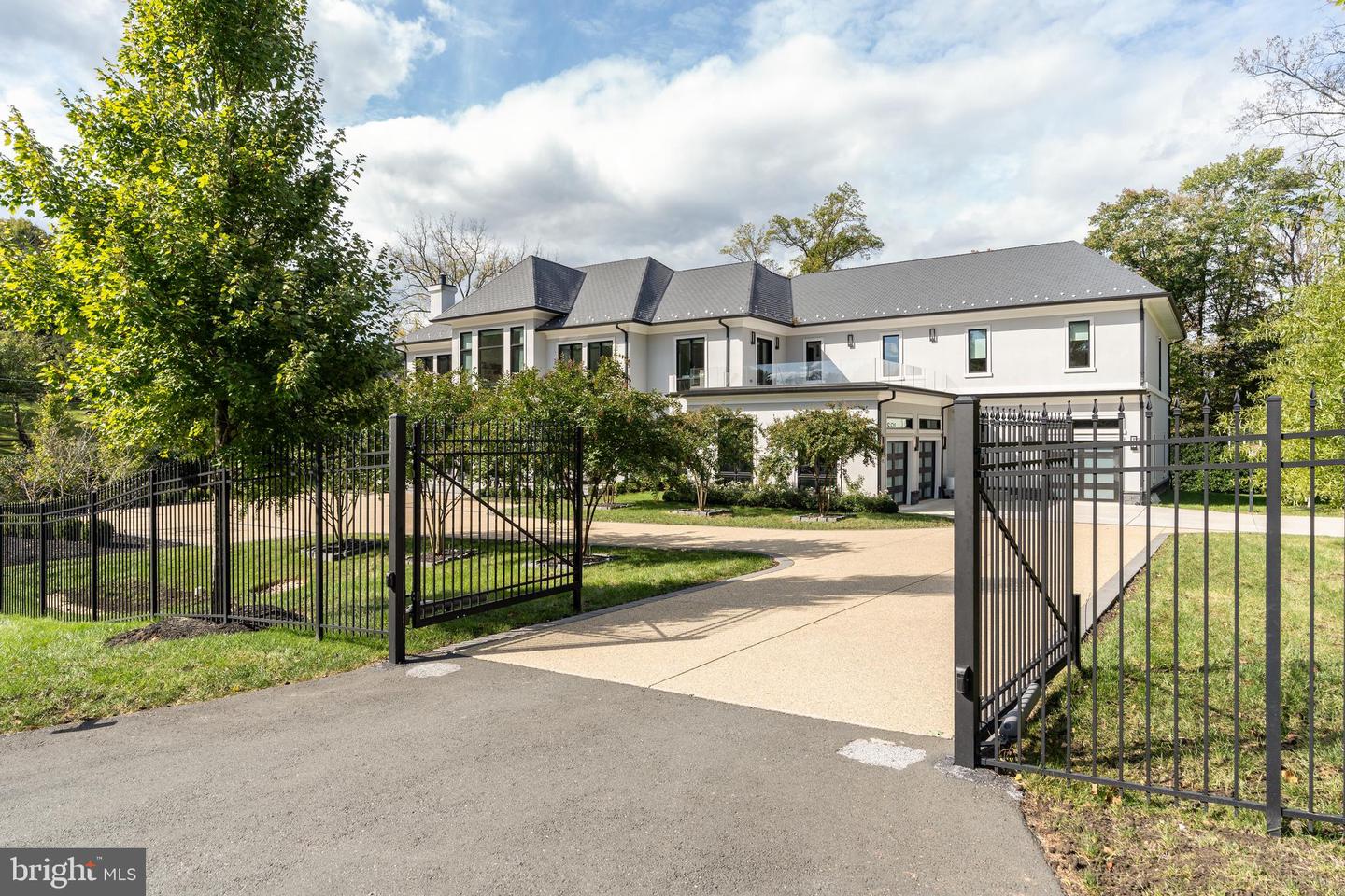 1020 LANGLEY HILL DR, MCLEAN, Virginia 22101, 7 Bedrooms Bedrooms, ,7 BathroomsBathrooms,Residential,For sale,1020 LANGLEY HILL DR,VAFX2247282 MLS # VAFX2247282