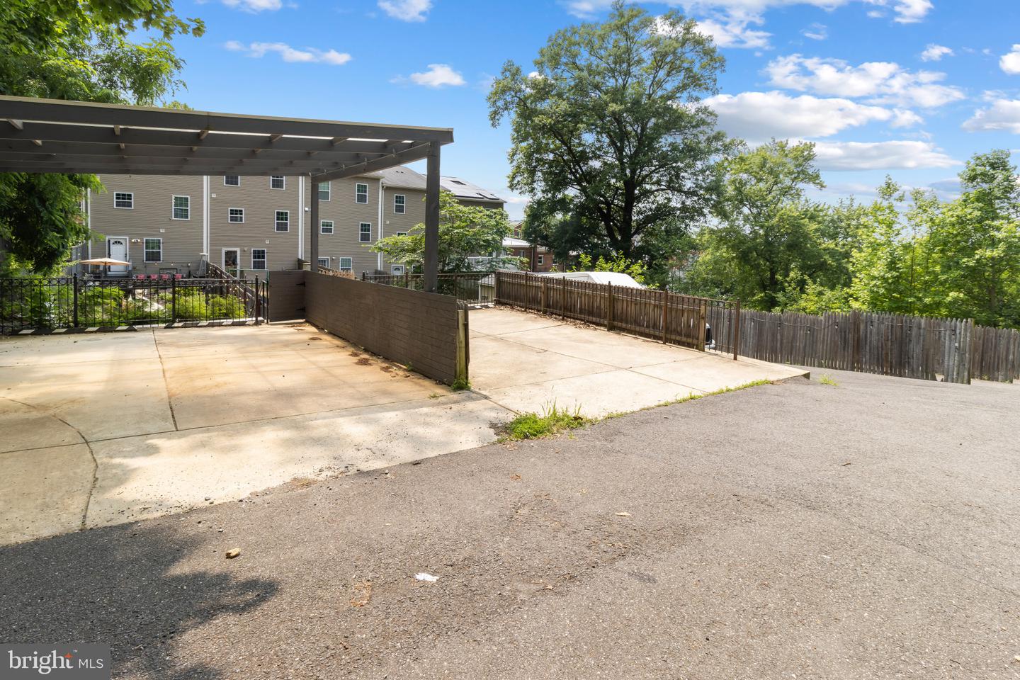 1778 W ST SE, WASHINGTON, District Of Columbia 20020, 4 Bedrooms Bedrooms, ,3 BathroomsBathrooms,Residential,For sale,1778 W ST SE,DCDC2205902 MLS # DCDC2205902
