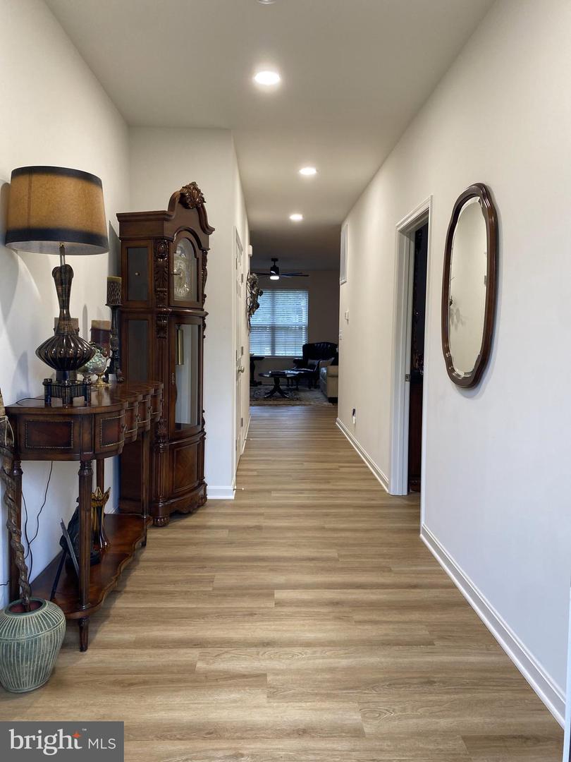 21 WALNUT GROVE DR, FREDERICKSBURG, Virginia 22406, 3 Bedrooms Bedrooms, ,3 BathroomsBathrooms,Residential,For sale,21 WALNUT GROVE DR,VAST2039942 MLS # VAST2039942