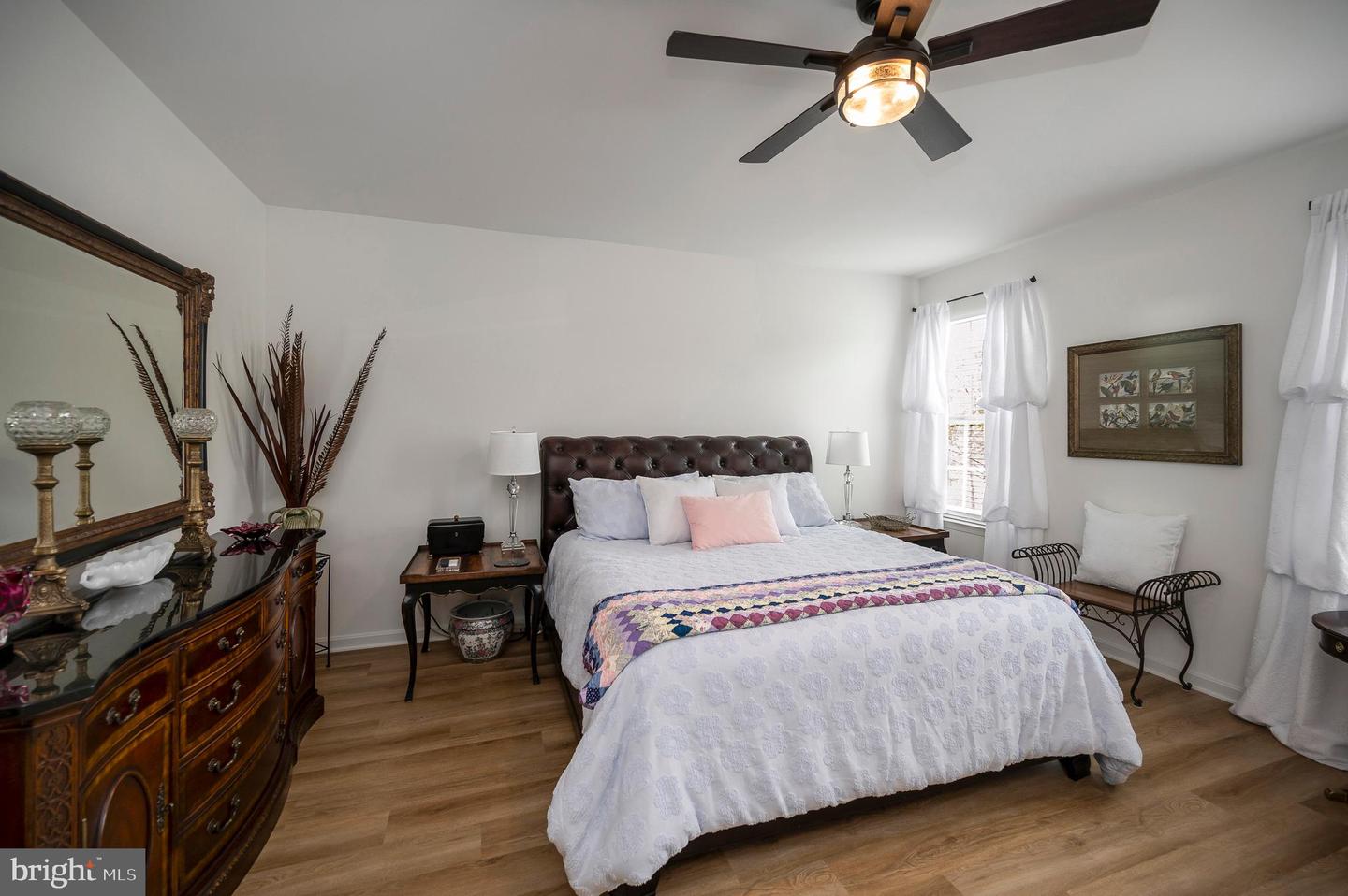21 WALNUT GROVE DR, FREDERICKSBURG, Virginia 22406, 3 Bedrooms Bedrooms, ,3 BathroomsBathrooms,Residential,For sale,21 WALNUT GROVE DR,VAST2039942 MLS # VAST2039942