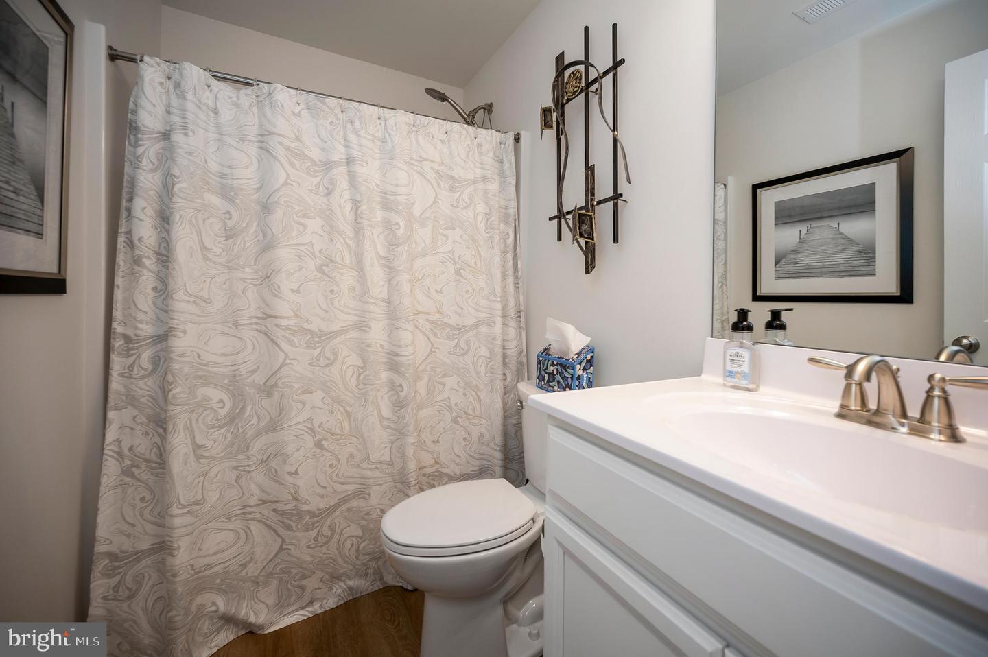 21 WALNUT GROVE DR, FREDERICKSBURG, Virginia 22406, 3 Bedrooms Bedrooms, ,3 BathroomsBathrooms,Residential,For sale,21 WALNUT GROVE DR,VAST2039942 MLS # VAST2039942