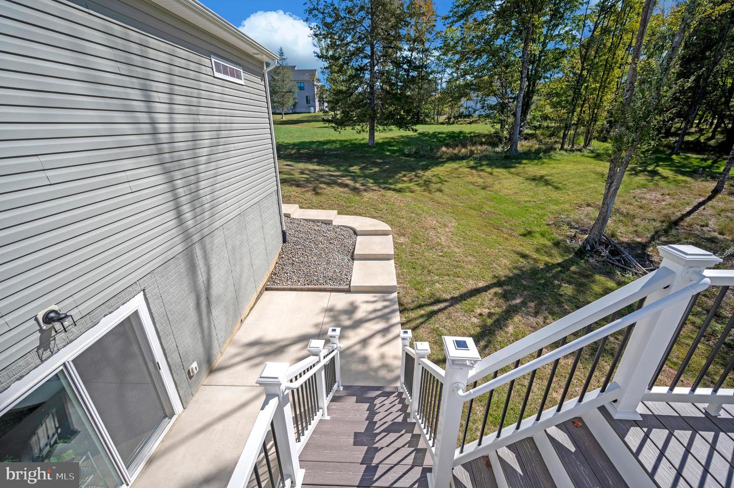 21 WALNUT GROVE DR, FREDERICKSBURG, Virginia 22406, 3 Bedrooms Bedrooms, ,3 BathroomsBathrooms,Residential,For sale,21 WALNUT GROVE DR,VAST2039942 MLS # VAST2039942