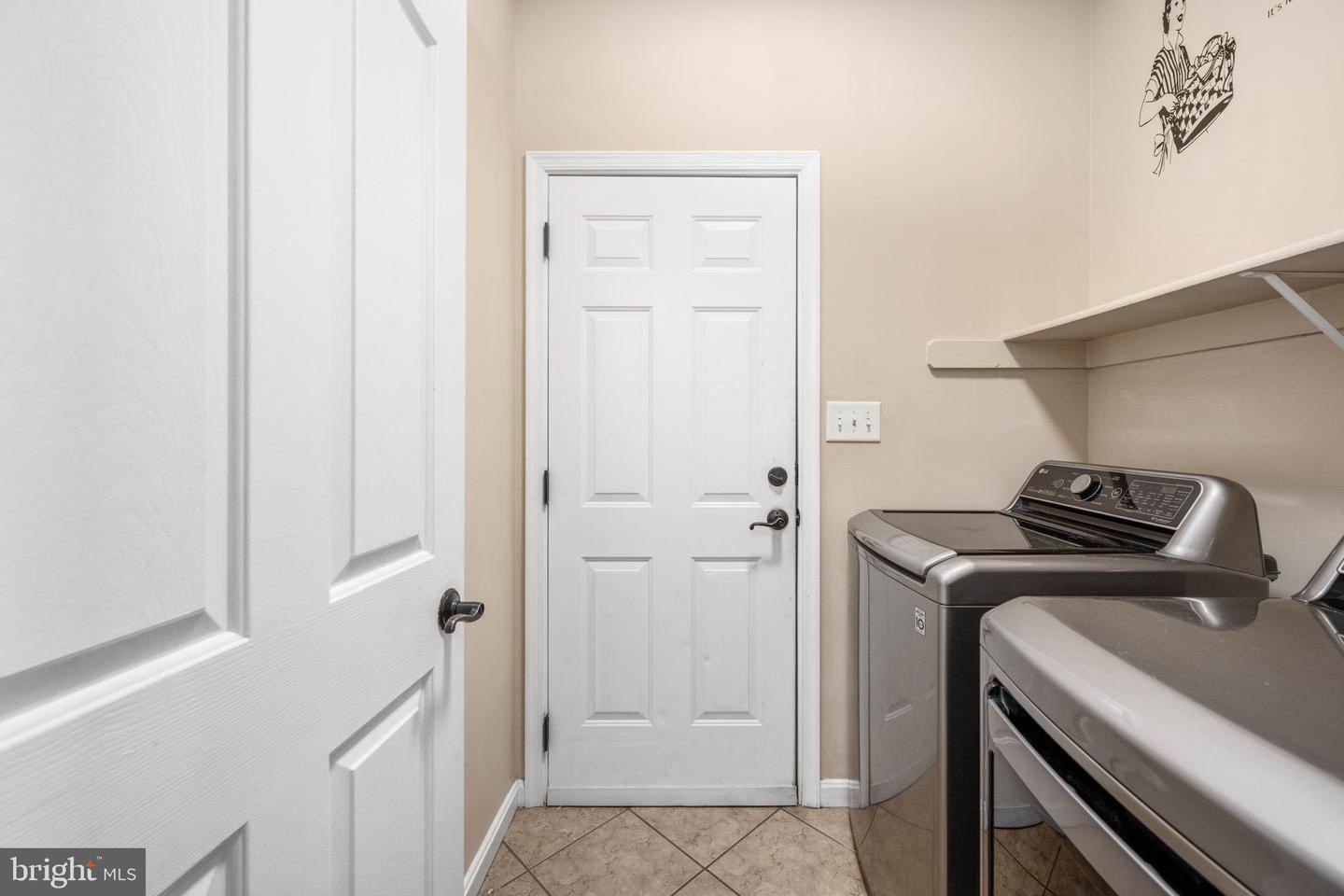 5930 W COPPER MOUNTAIN DR, SPOTSYLVANIA, Virginia 22553, 4 Bedrooms Bedrooms, ,2 BathroomsBathrooms,Residential,For sale,5930 W COPPER MOUNTAIN DR,VASP2034008 MLS # VASP2034008