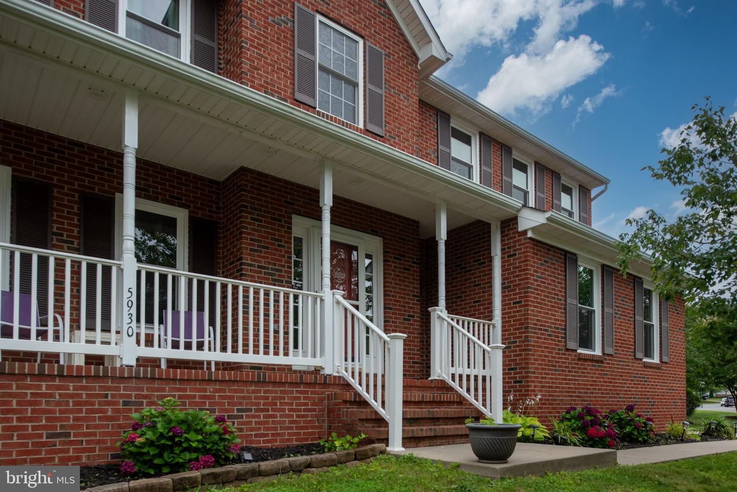 5930 W COPPER MOUNTAIN DR, SPOTSYLVANIA, Virginia 22553, 4 Bedrooms Bedrooms, ,2 BathroomsBathrooms,Residential,For sale,5930 W COPPER MOUNTAIN DR,VASP2034008 MLS # VASP2034008