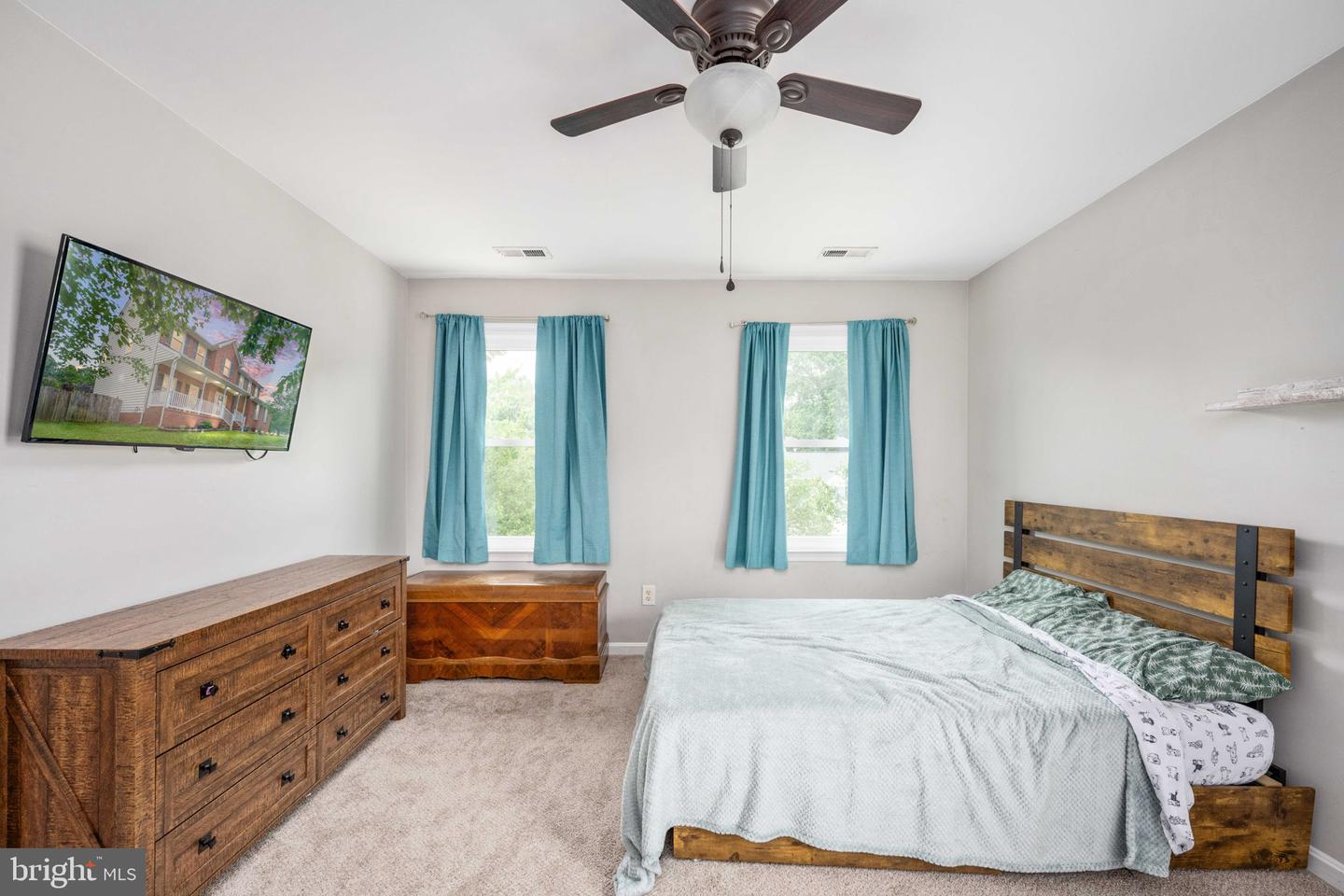 5930 W COPPER MOUNTAIN DR, SPOTSYLVANIA, Virginia 22553, 4 Bedrooms Bedrooms, ,2 BathroomsBathrooms,Residential,For sale,5930 W COPPER MOUNTAIN DR,VASP2034008 MLS # VASP2034008