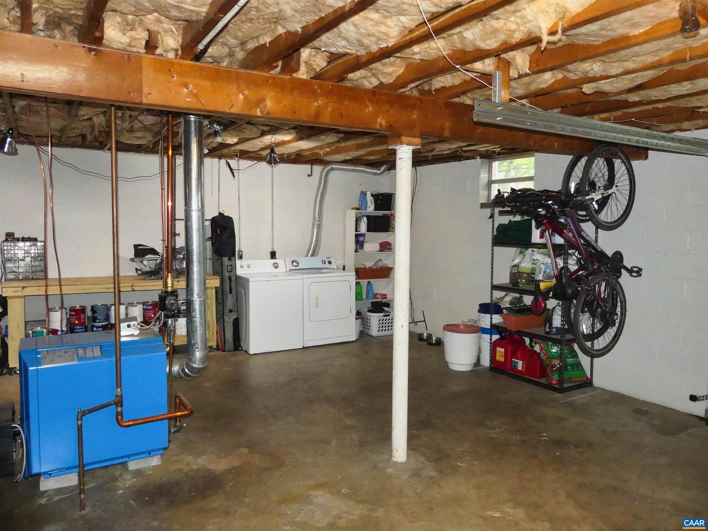 1222 PINEHURST RD, STAUNTON, Virginia 24401, 3 Bedrooms Bedrooms, ,2 BathroomsBathrooms,Residential,For sale,1222 PINEHURST RD,665420 MLS # 665420