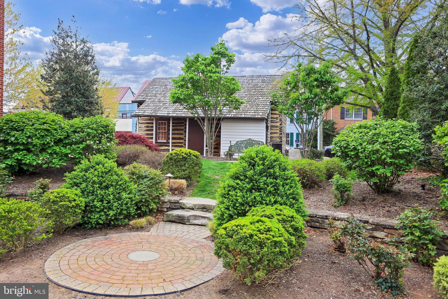 226 STOIC ST SE, LEESBURG, Virginia 20175, 5 Bedrooms Bedrooms, ,4 BathroomsBathrooms,Residential,For sale,226 STOIC ST SE,VALO2094162 MLS # VALO2094162