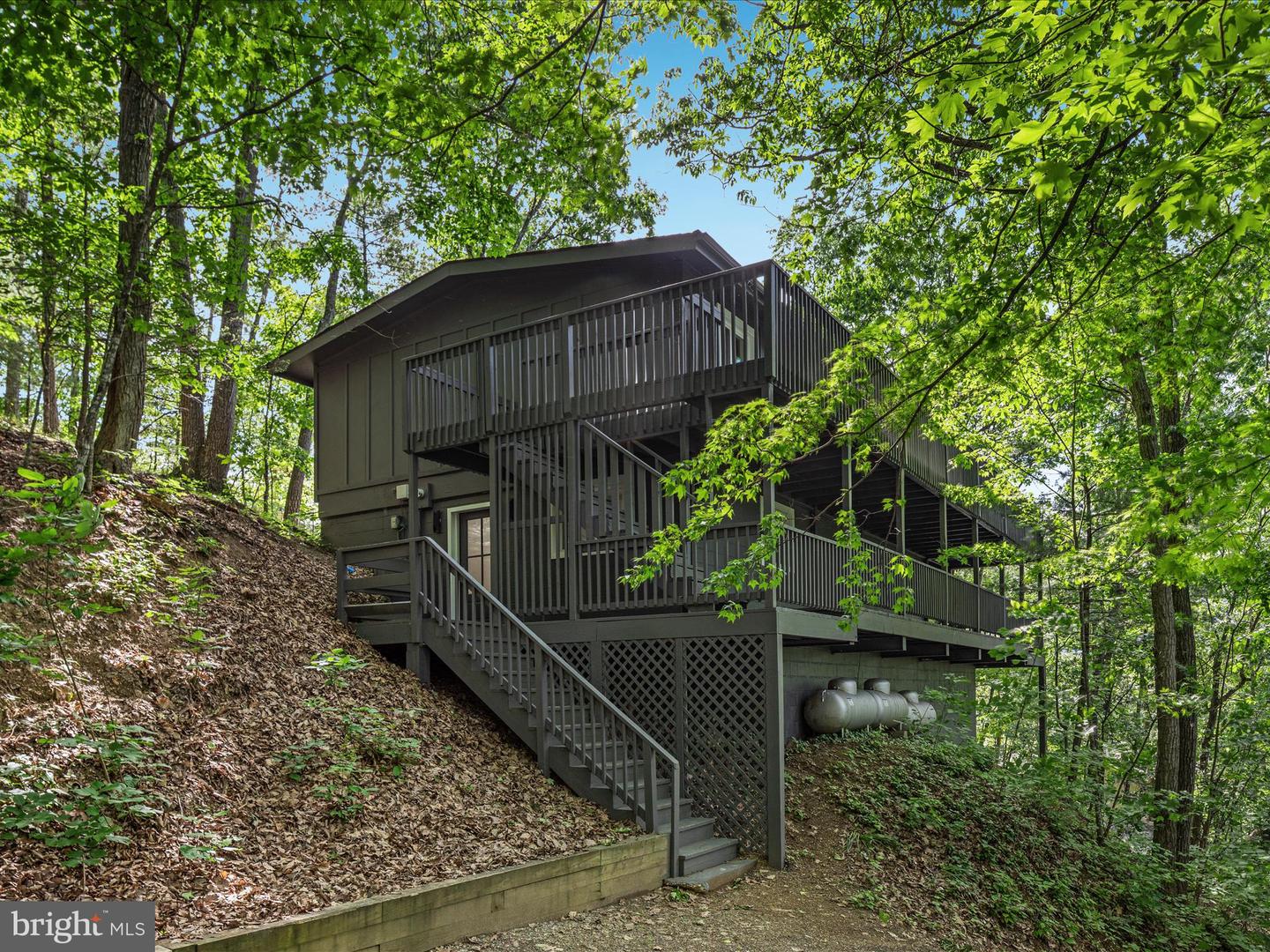 139 LAURA CT, BASYE, Virginia 22810, 3 Bedrooms Bedrooms, ,3 BathroomsBathrooms,Residential,For sale,139 LAURA CT,VASH2011392 MLS # VASH2011392