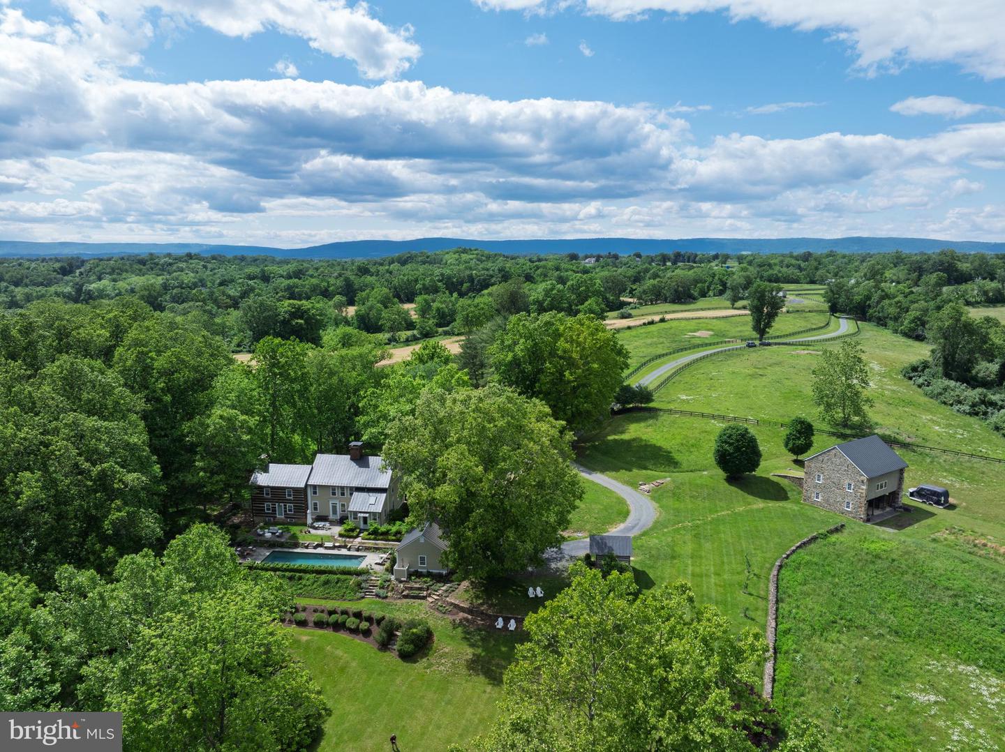 35571 MILLVILLE RD, MIDDLEBURG, Virginia 20117, 4 Bedrooms Bedrooms, ,3 BathroomsBathrooms,Residential,For sale,35571 MILLVILLE RD,VALO2096804 MLS # VALO2096804