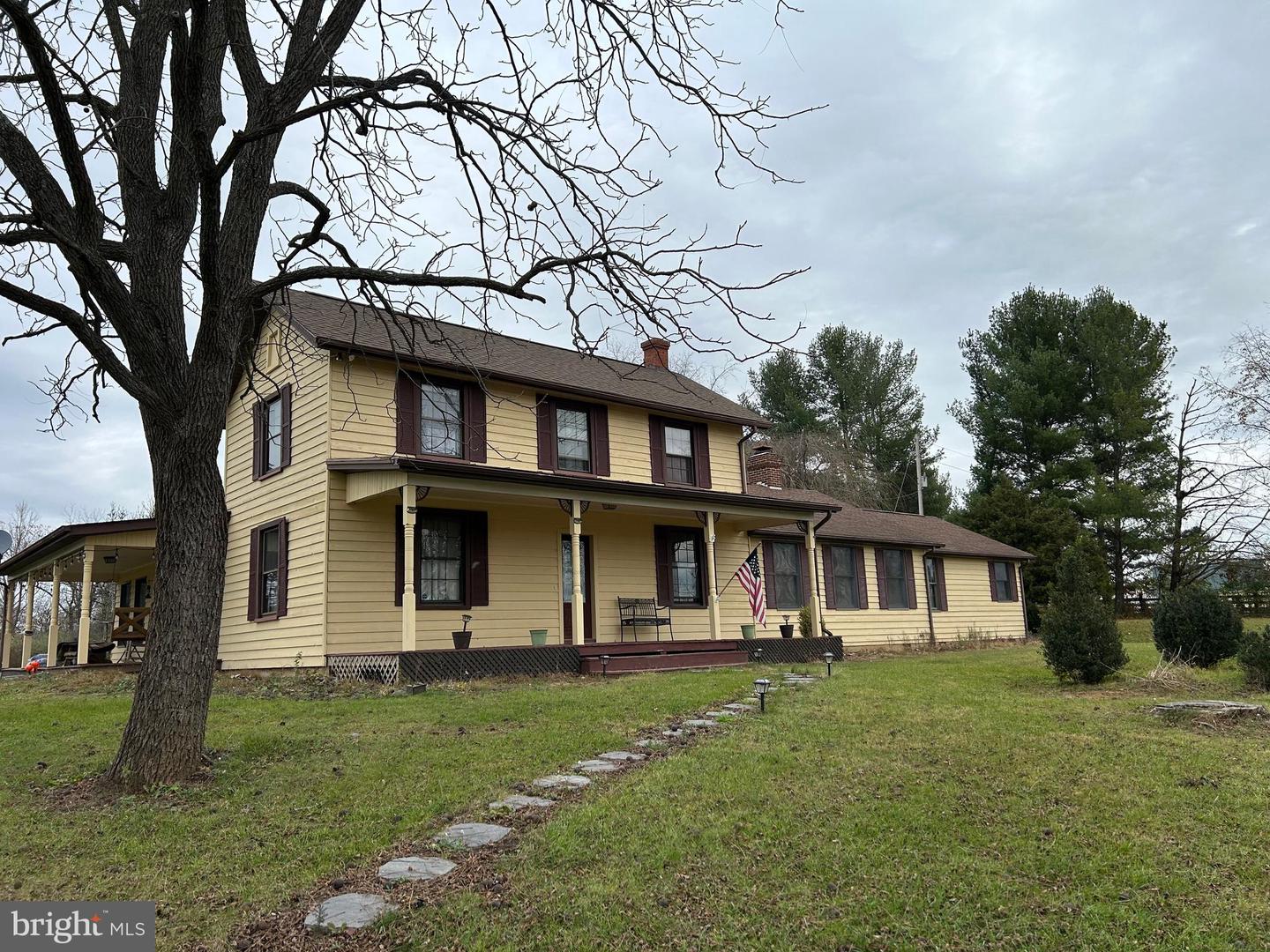 2072 SENSENY RD, BERRYVILLE, Virginia 22611, 4 Bedrooms Bedrooms, 12 Rooms Rooms,3 BathroomsBathrooms,Residential,For sale,2072 SENSENY RD,VACL2003780 MLS # VACL2003780