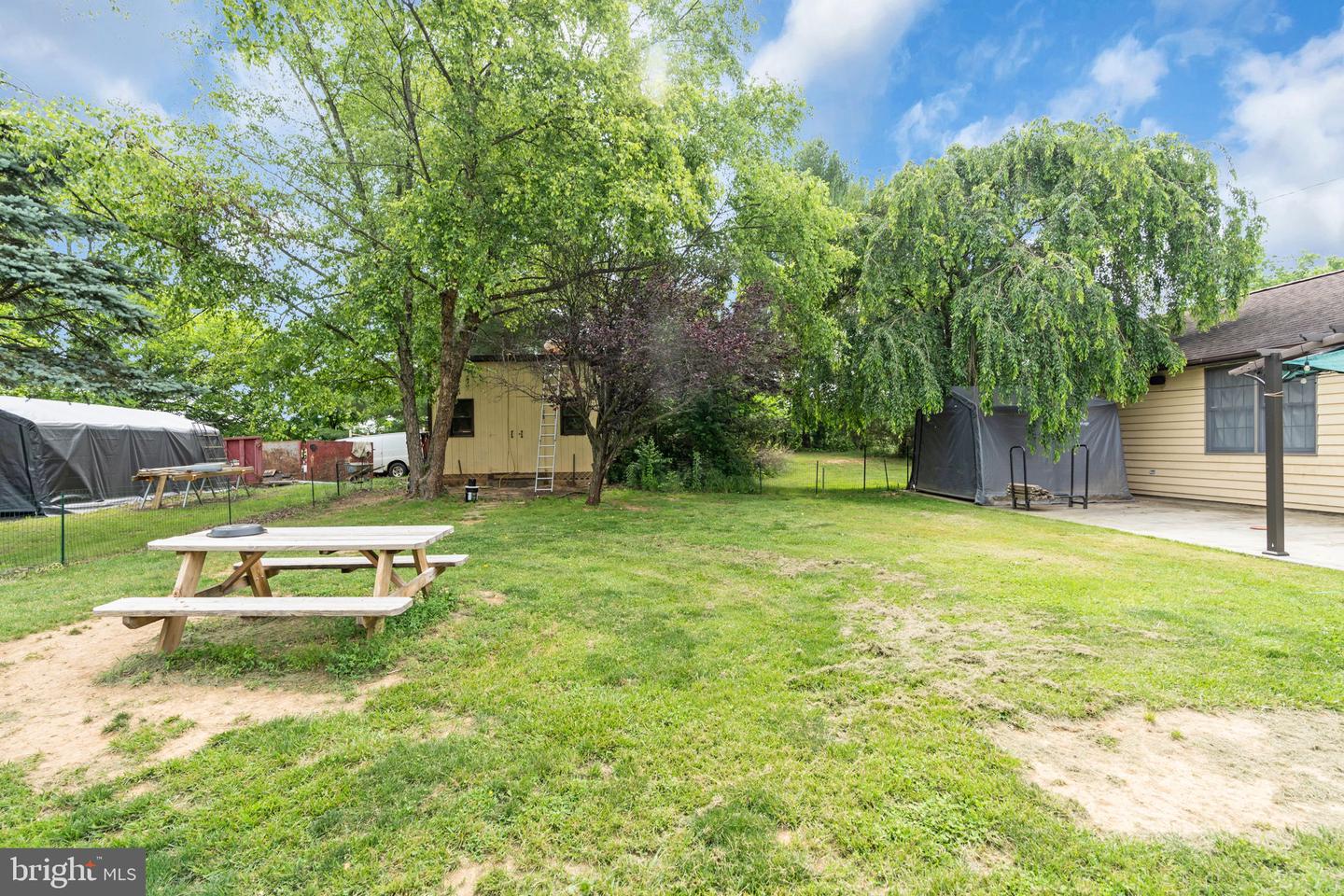 2072 SENSENY RD, BERRYVILLE, Virginia 22611, 4 Bedrooms Bedrooms, 12 Rooms Rooms,3 BathroomsBathrooms,Residential,For sale,2072 SENSENY RD,VACL2003780 MLS # VACL2003780