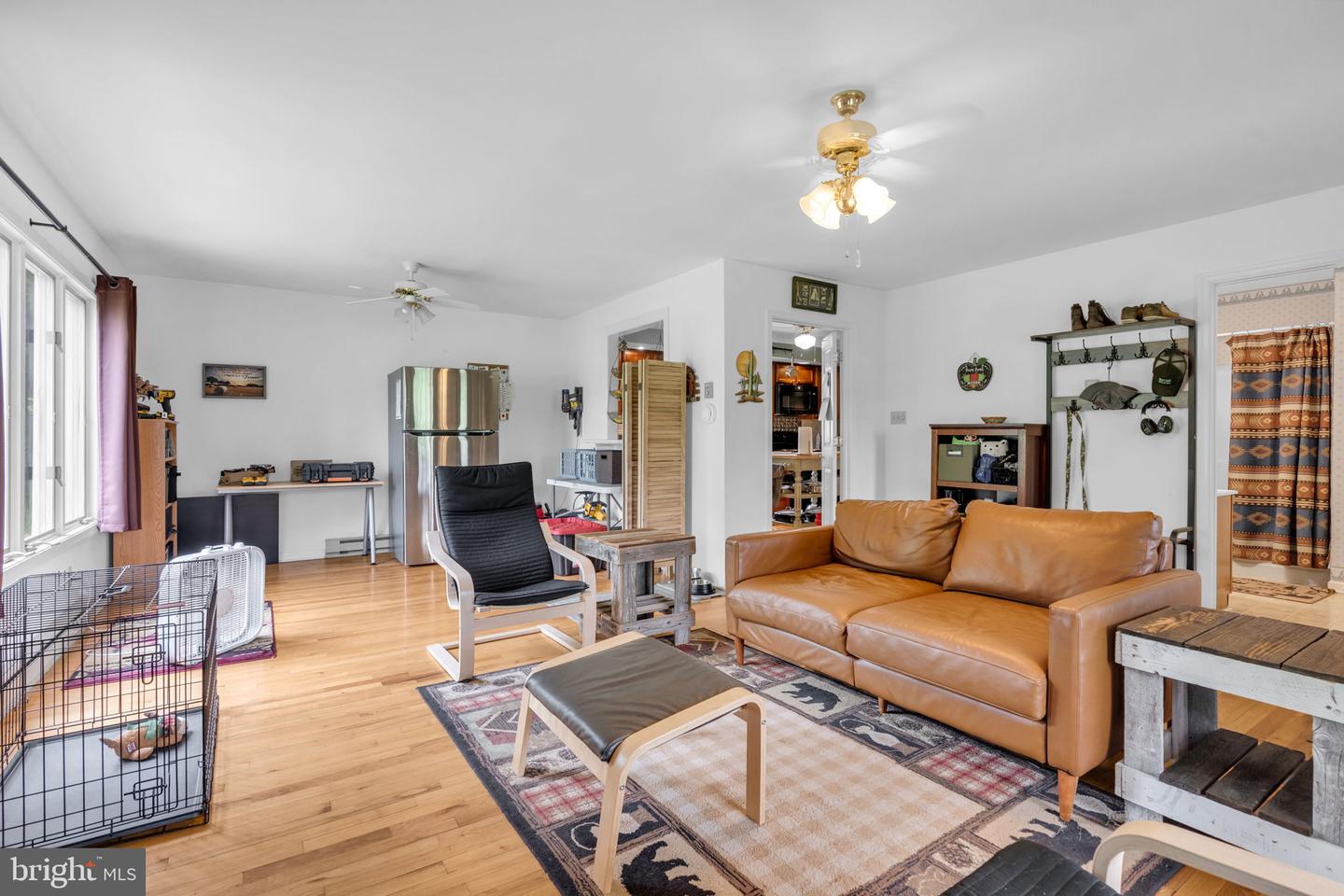 2072 SENSENY RD, BERRYVILLE, Virginia 22611, 4 Bedrooms Bedrooms, 12 Rooms Rooms,3 BathroomsBathrooms,Residential,For sale,2072 SENSENY RD,VACL2003780 MLS # VACL2003780