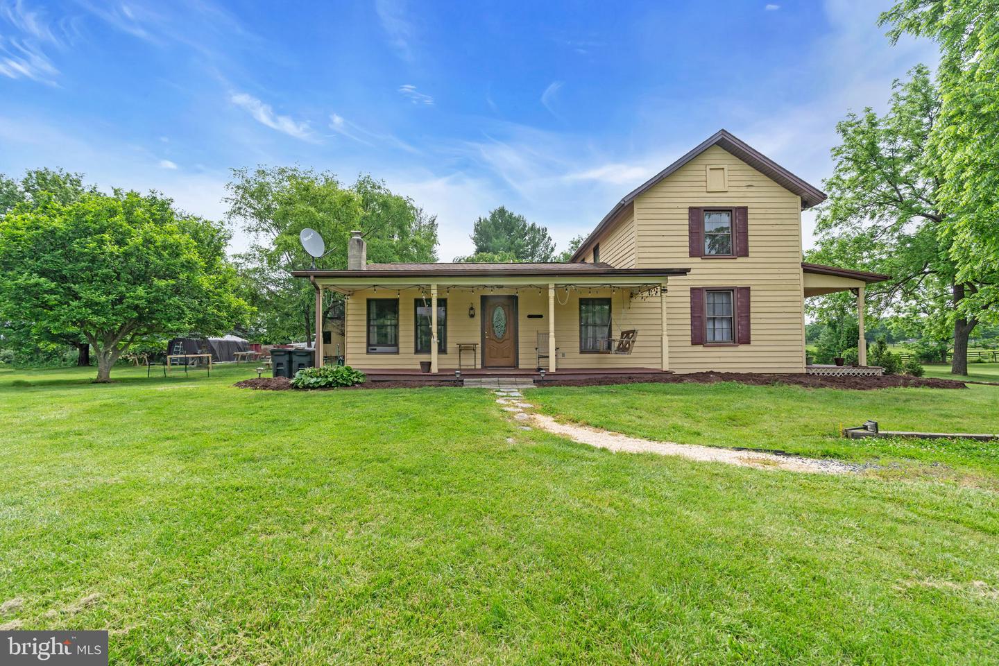 2072 SENSENY RD, BERRYVILLE, Virginia 22611, 4 Bedrooms Bedrooms, 12 Rooms Rooms,3 BathroomsBathrooms,Residential,For sale,2072 SENSENY RD,VACL2003780 MLS # VACL2003780