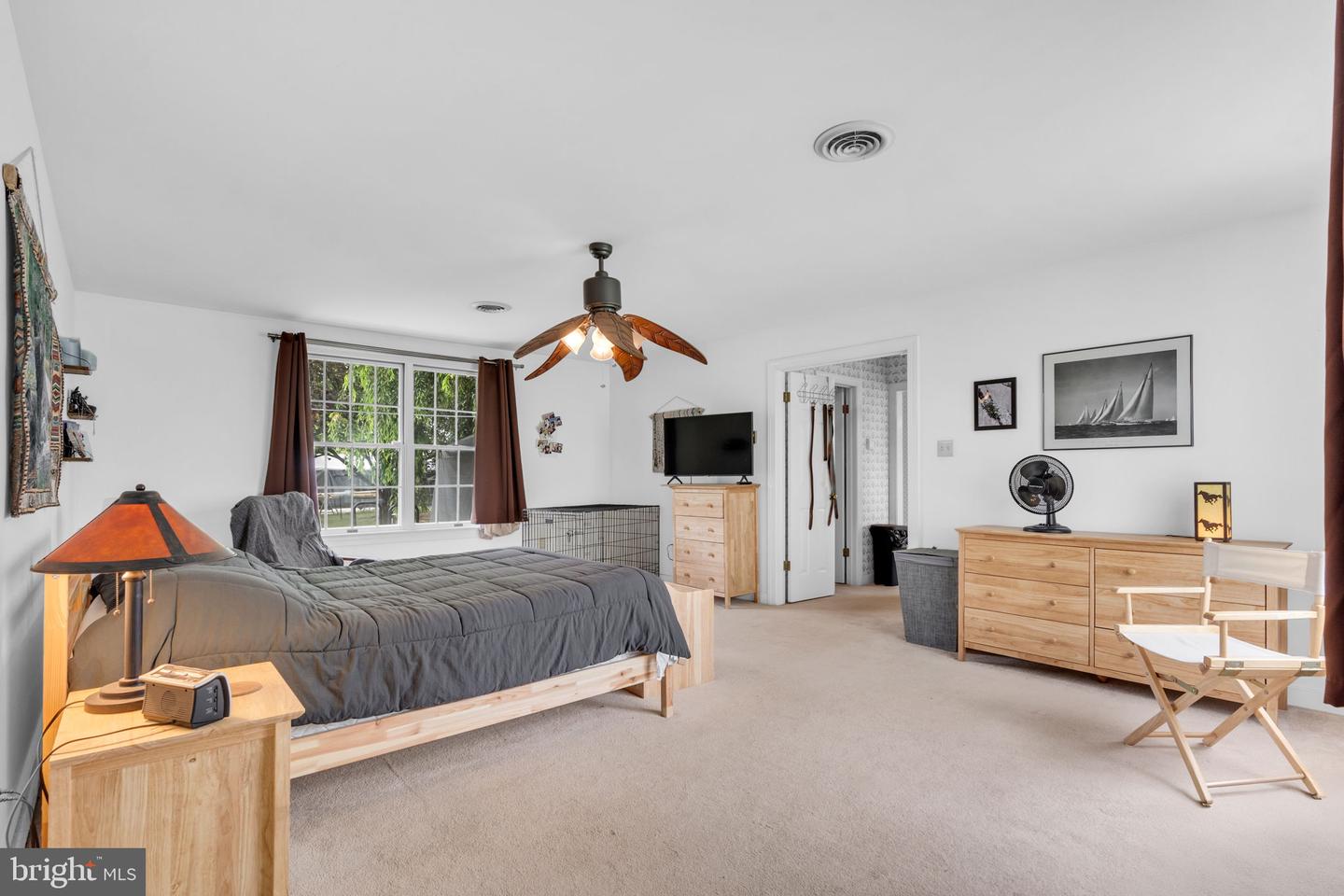 2072 SENSENY RD, BERRYVILLE, Virginia 22611, 4 Bedrooms Bedrooms, 12 Rooms Rooms,3 BathroomsBathrooms,Residential,For sale,2072 SENSENY RD,VACL2003780 MLS # VACL2003780
