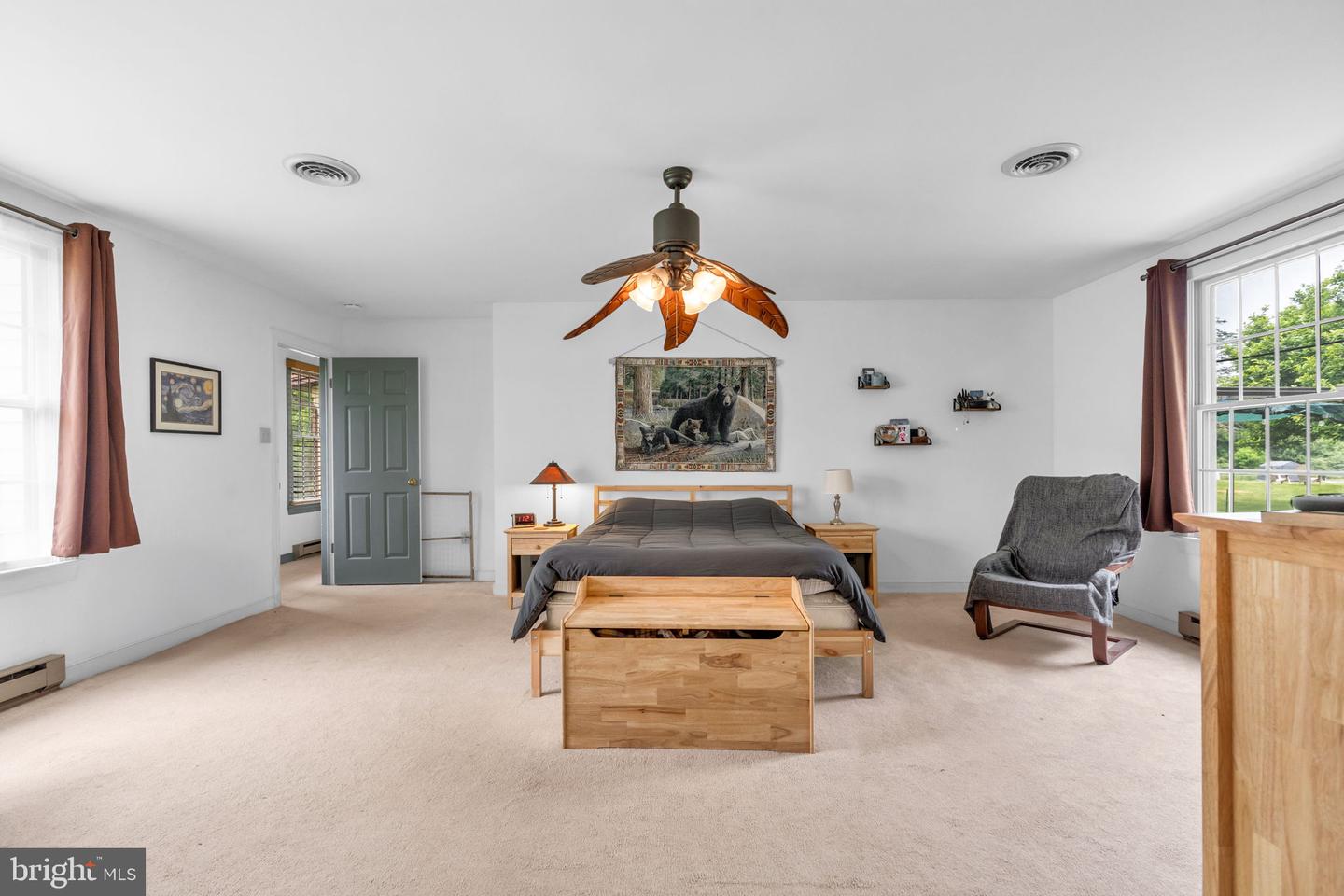 2072 SENSENY RD, BERRYVILLE, Virginia 22611, 4 Bedrooms Bedrooms, 12 Rooms Rooms,3 BathroomsBathrooms,Residential,For sale,2072 SENSENY RD,VACL2003780 MLS # VACL2003780