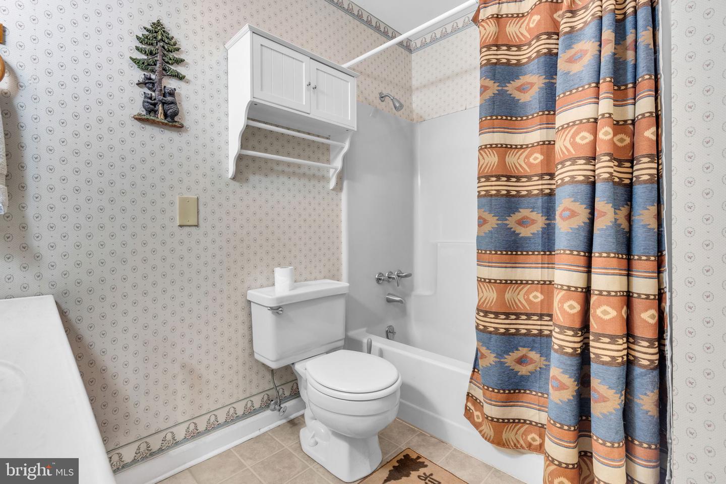 2072 SENSENY RD, BERRYVILLE, Virginia 22611, 4 Bedrooms Bedrooms, 12 Rooms Rooms,3 BathroomsBathrooms,Residential,For sale,2072 SENSENY RD,VACL2003780 MLS # VACL2003780